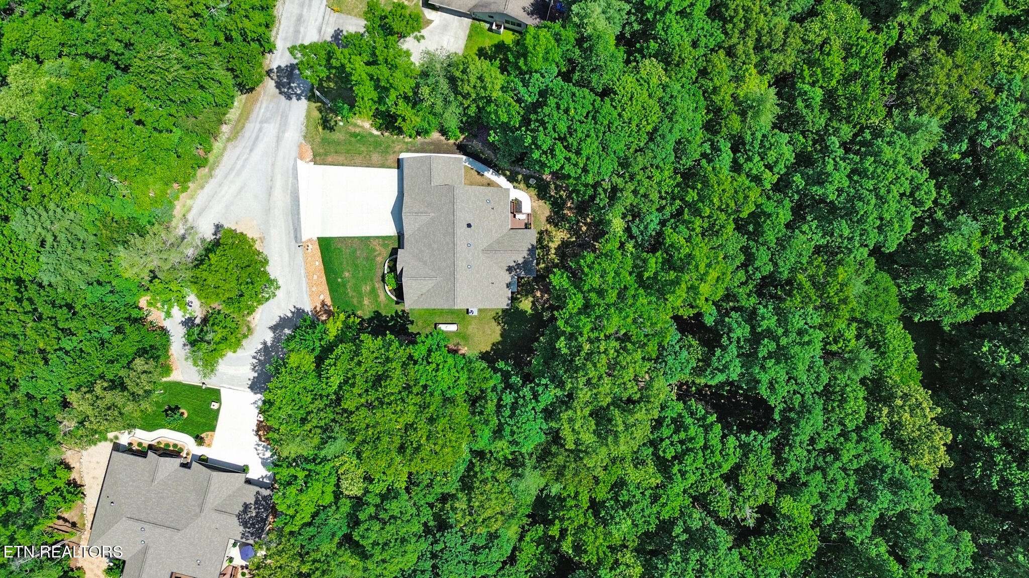 23 Dove Cote Terrace Crossville TN 38558