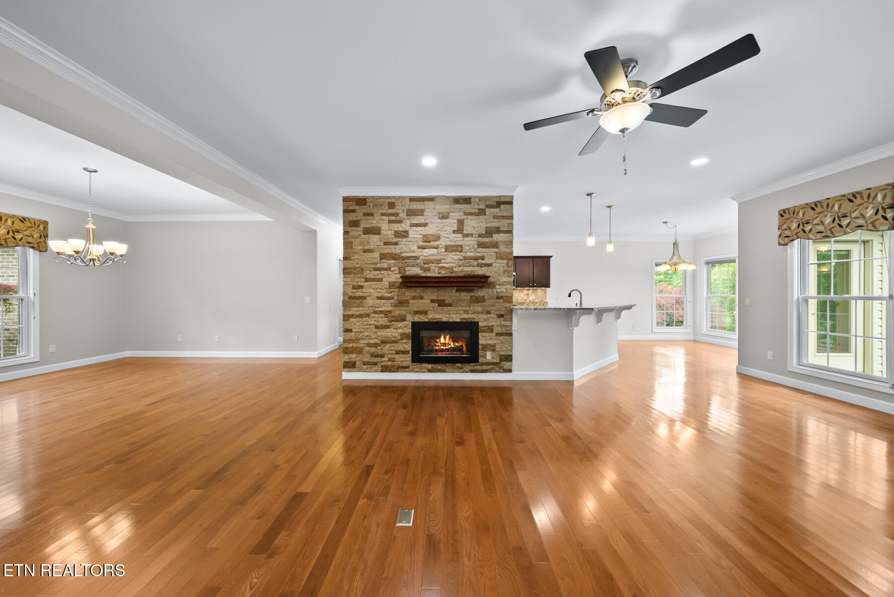 25 Hemlock Court Crossville TN 38558