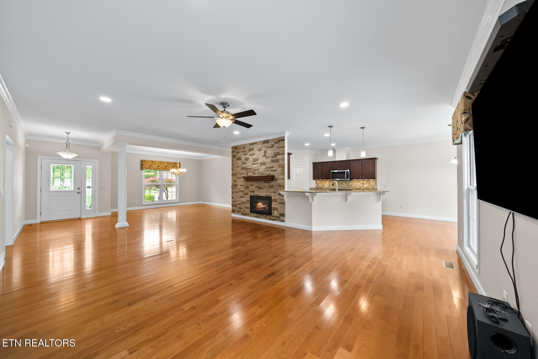 25 Hemlock Court Crossville TN 38558