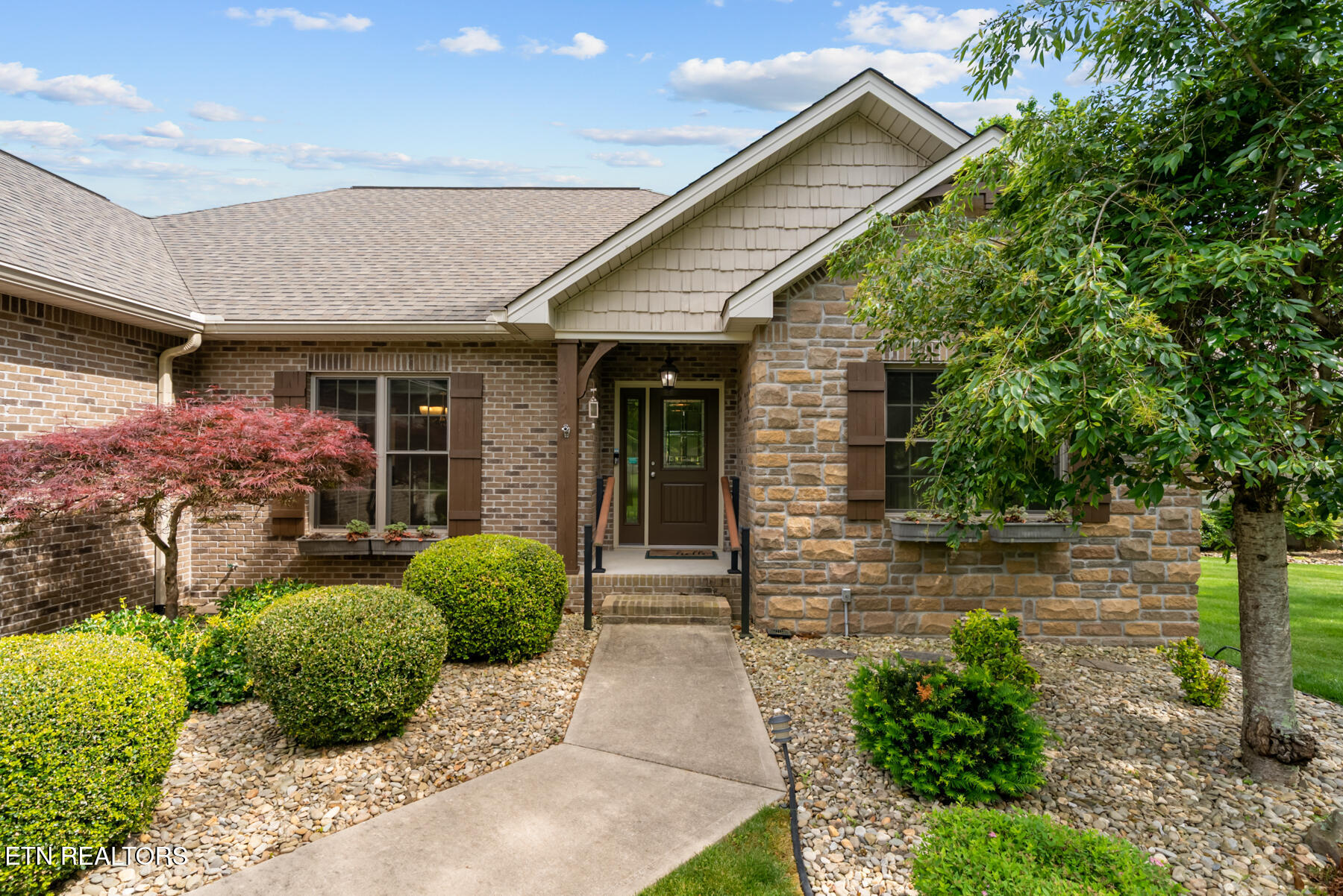 25 Hemlock Court Crossville TN 38558