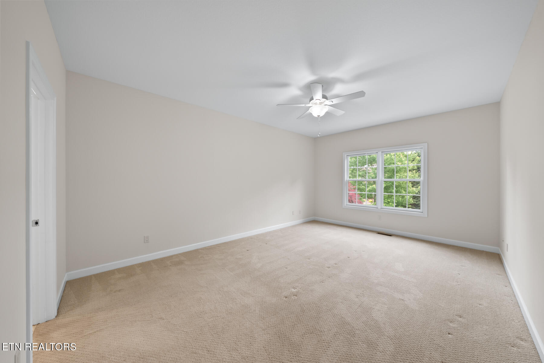 25 Hemlock Court Crossville TN 38558
