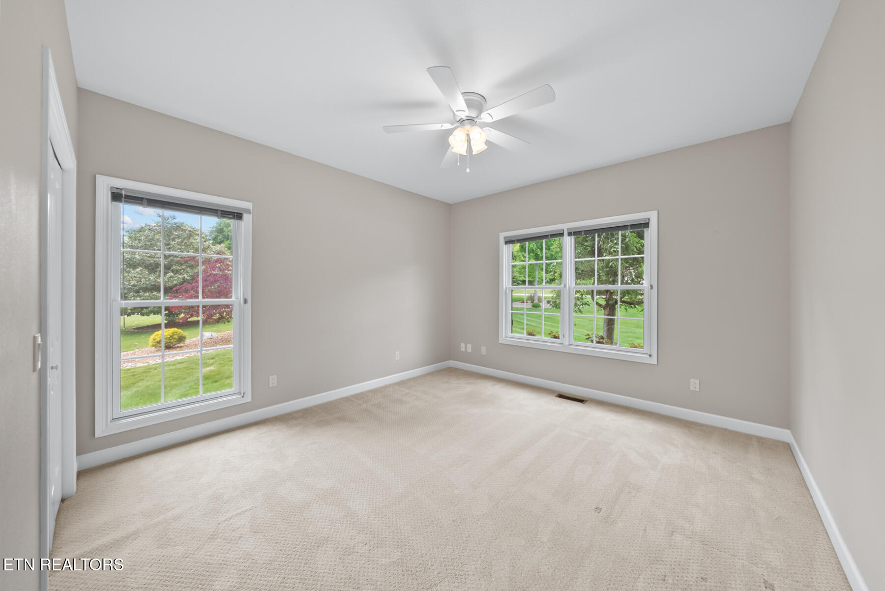 25 Hemlock Court Crossville TN 38558