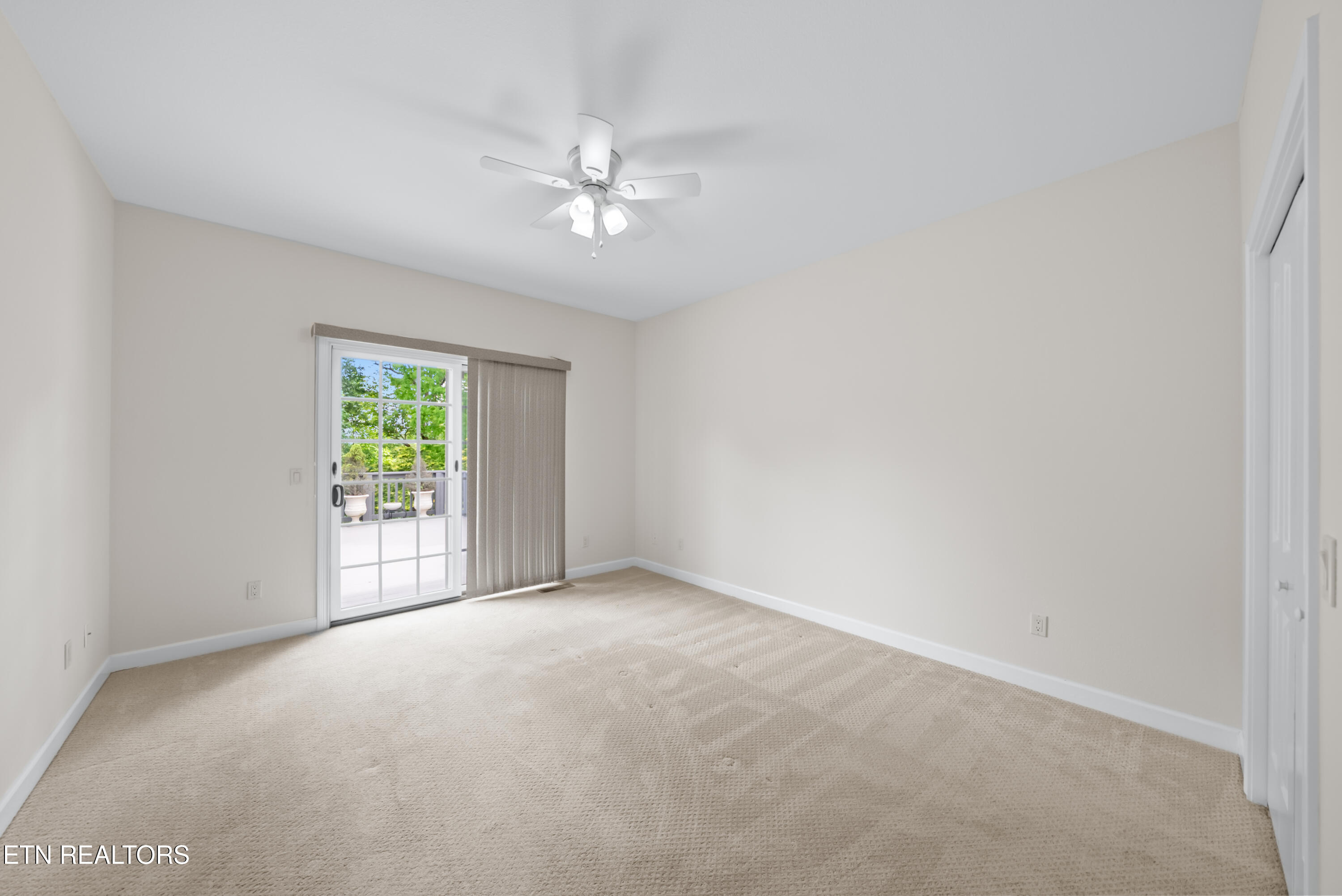 25 Hemlock Court Crossville TN 38558