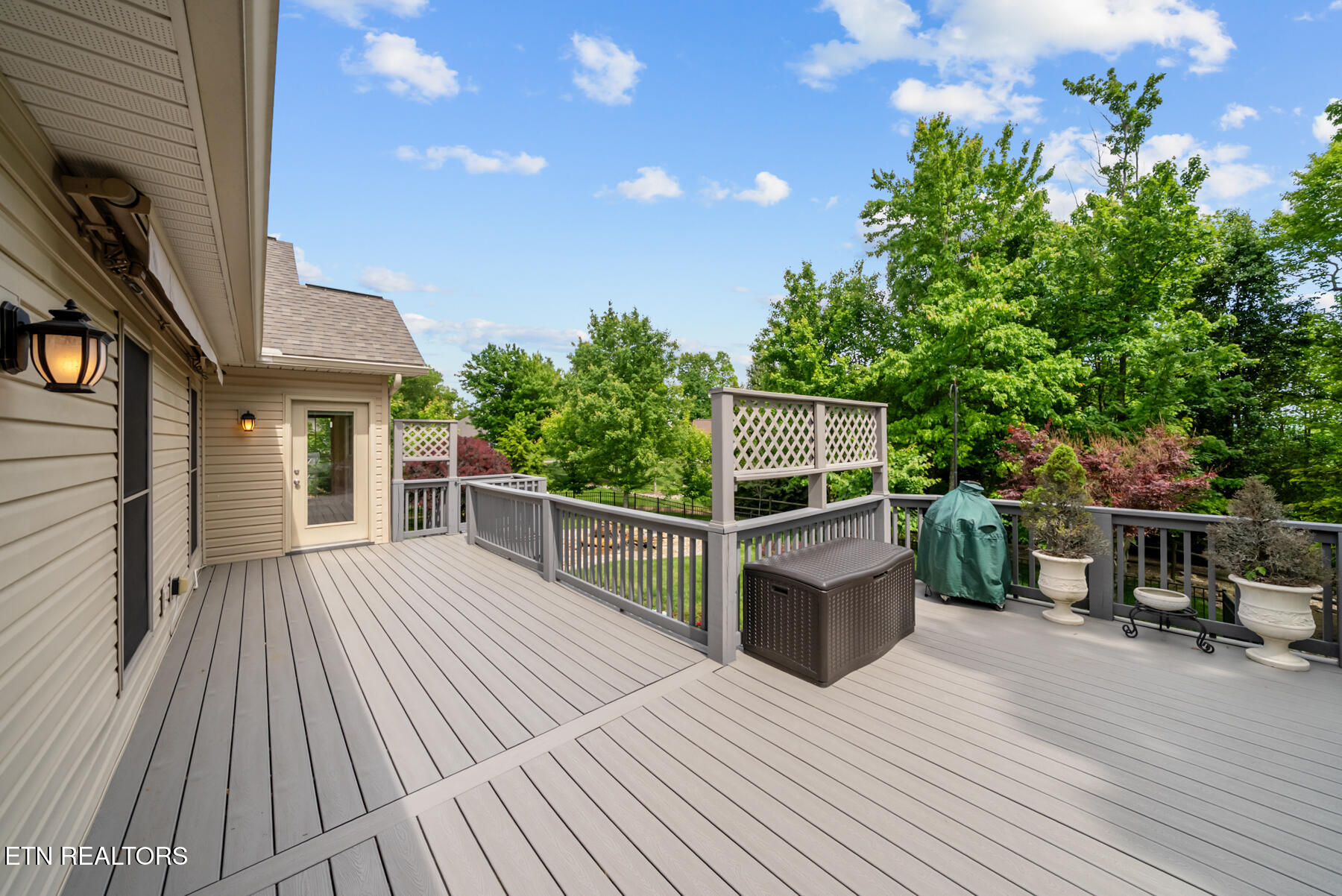 25 Hemlock Court Crossville TN 38558