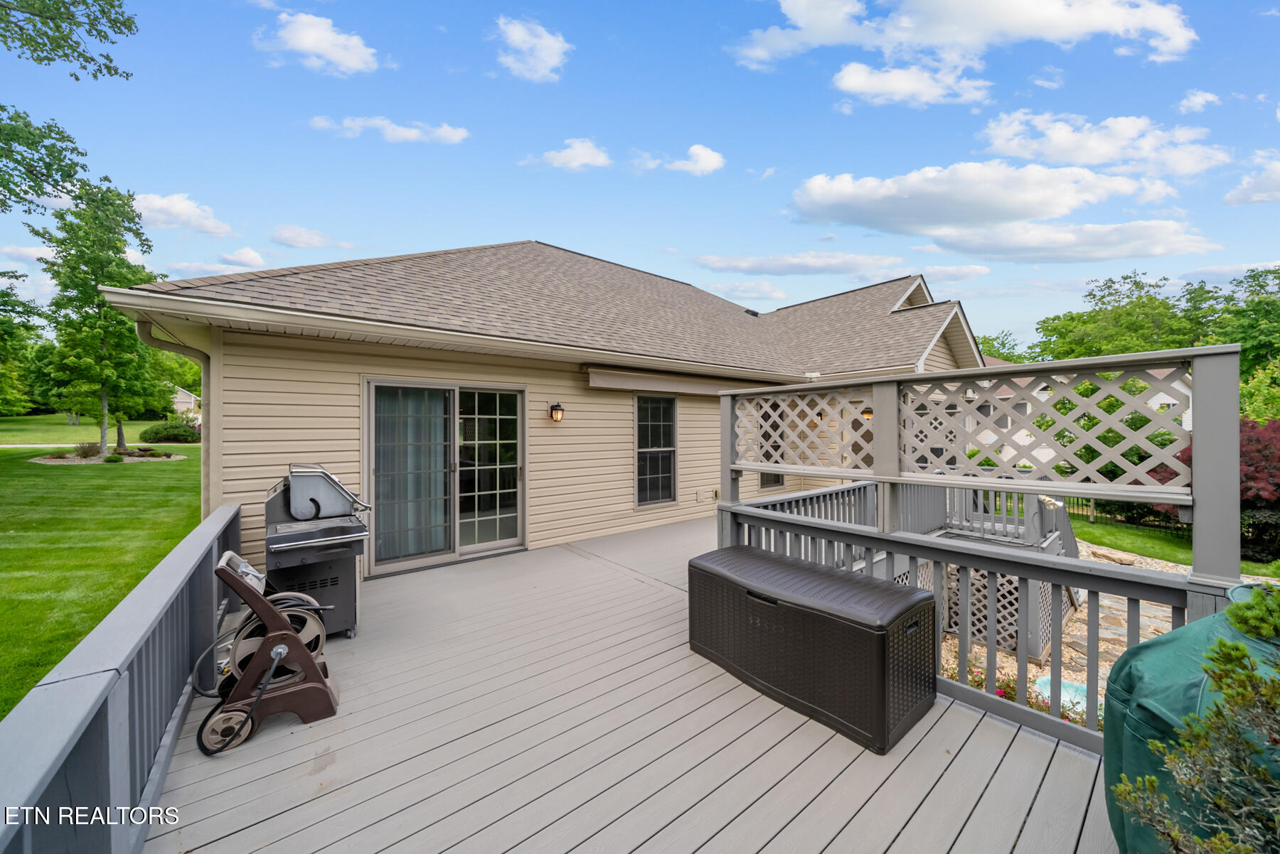 25 Hemlock Court Crossville TN 38558
