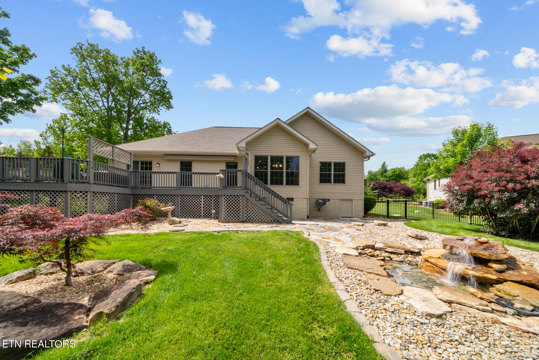 25 Hemlock Court Crossville TN 38558