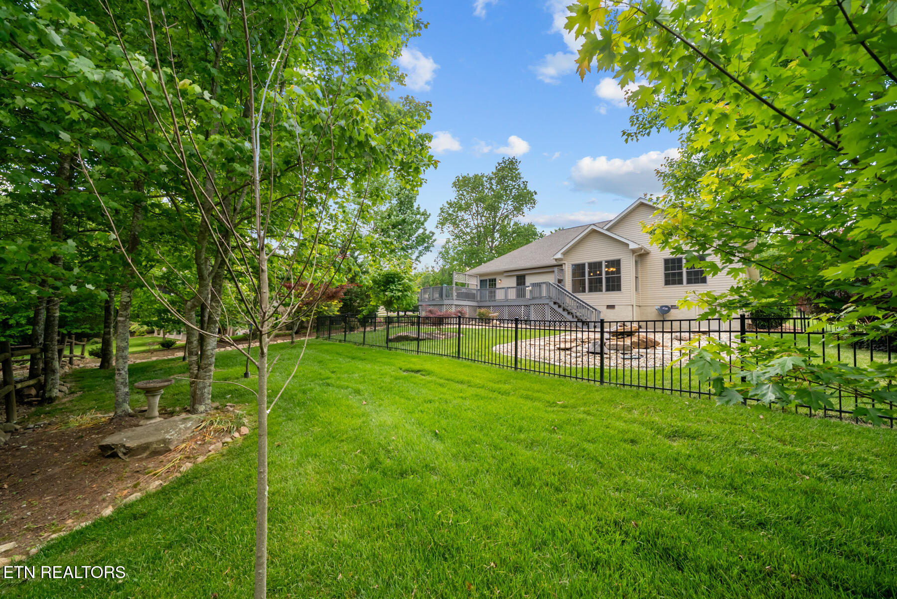 25 Hemlock Court Crossville TN 38558