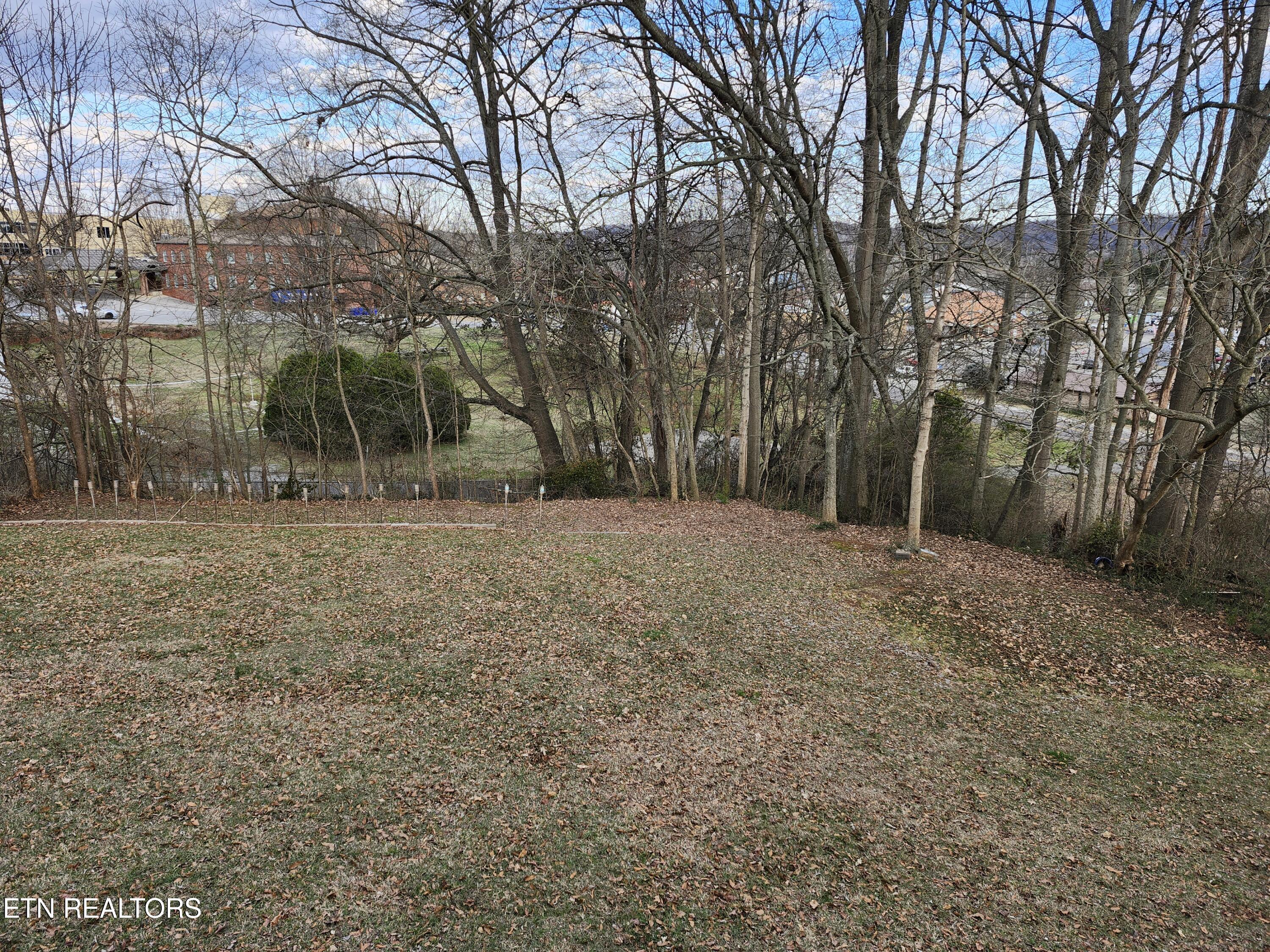 203 S Price Street Sweetwater TN 37874