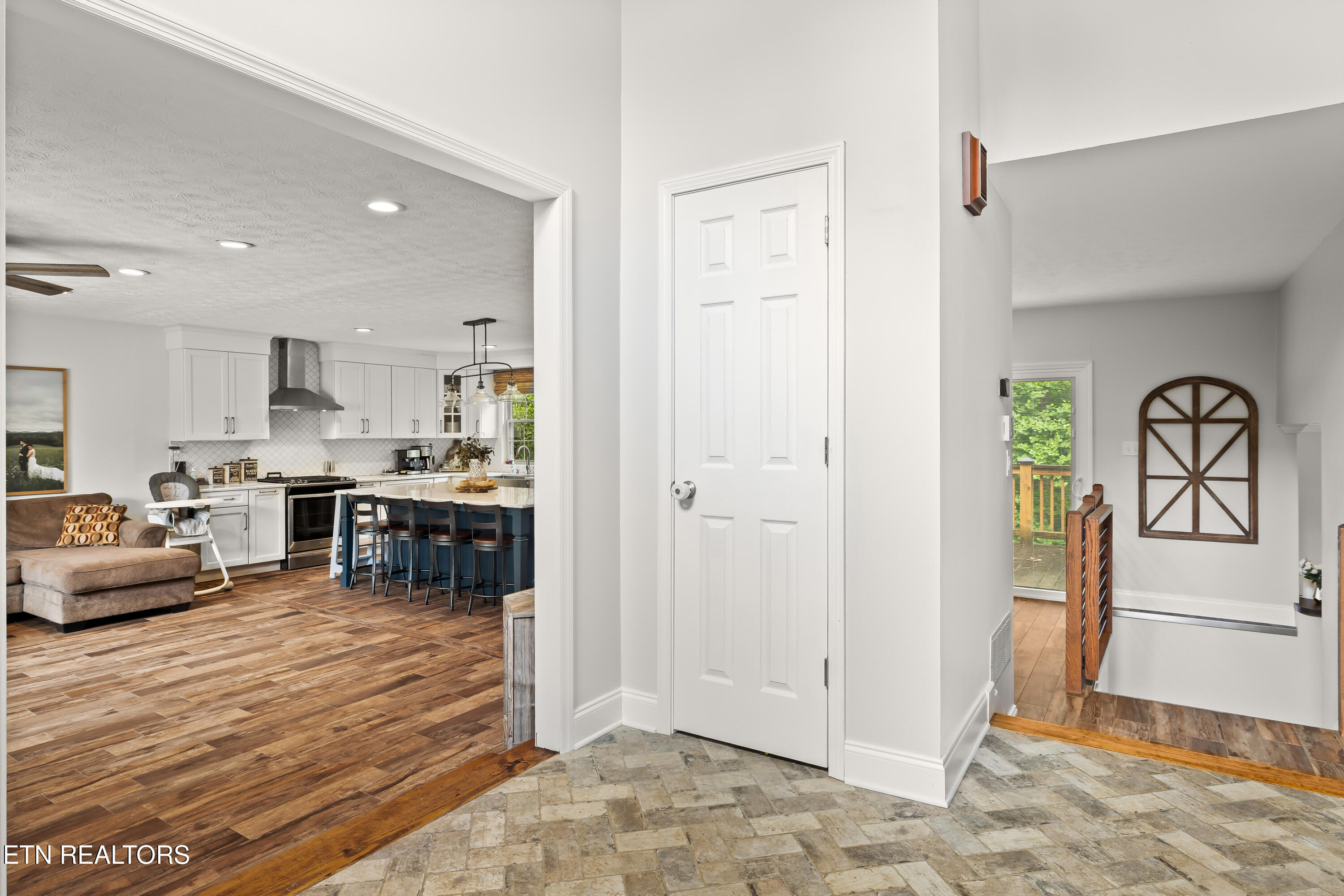 1404 Mimosa Drive Louisville TN 37777