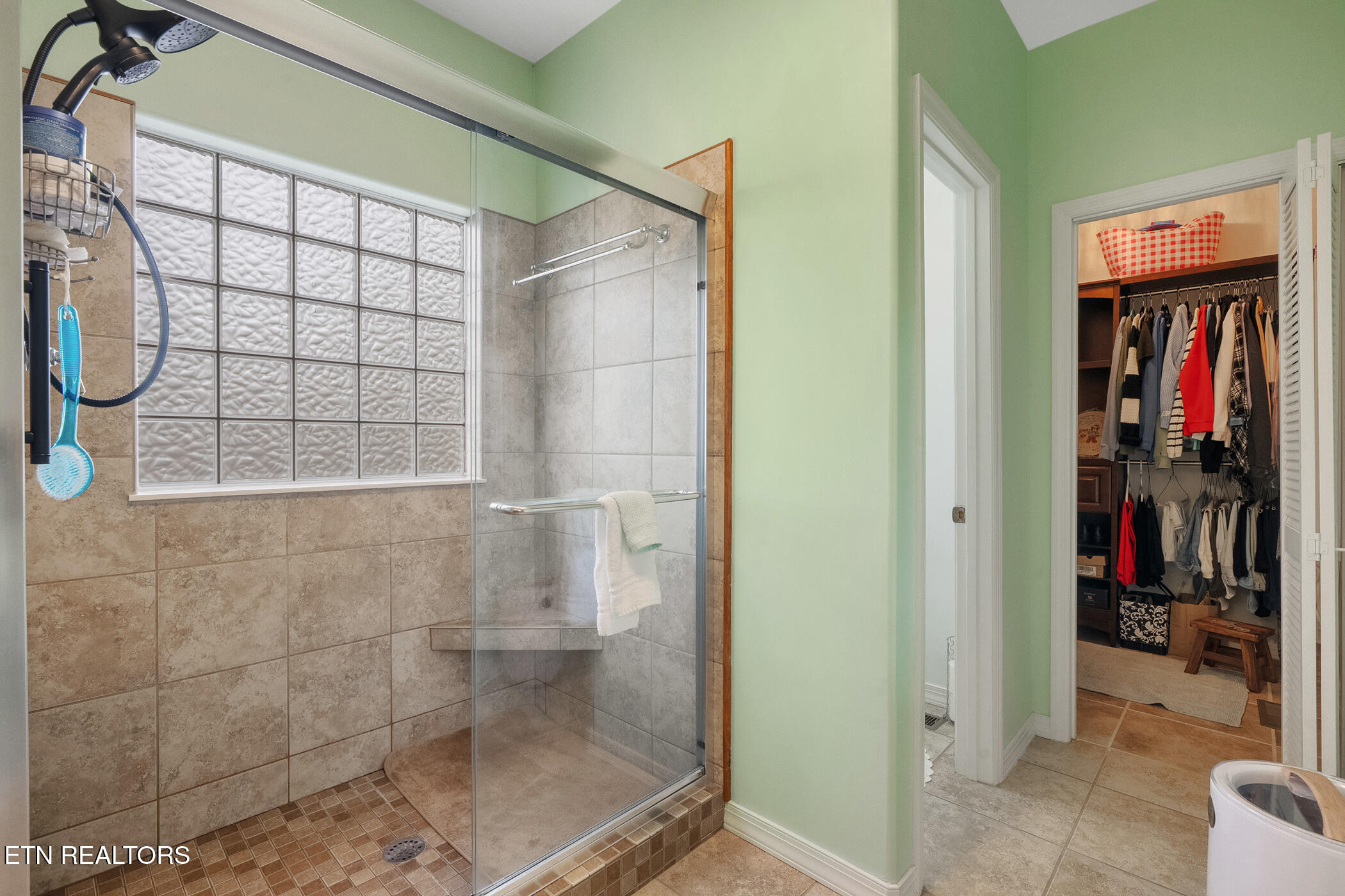 411 Maggie Mack Lane Sevierville TN 37862