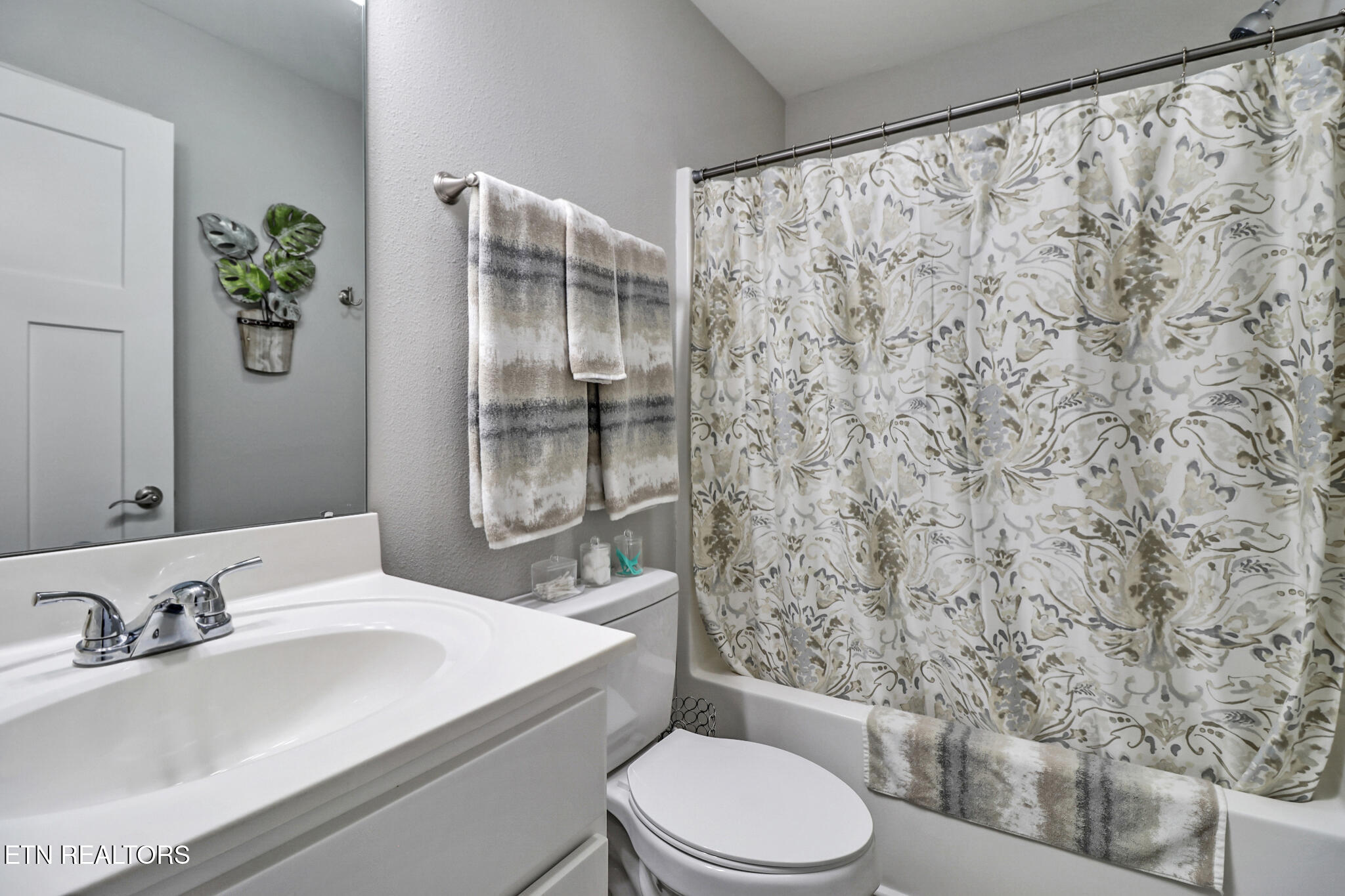 282 Deerfield Road Crossville TN 38555