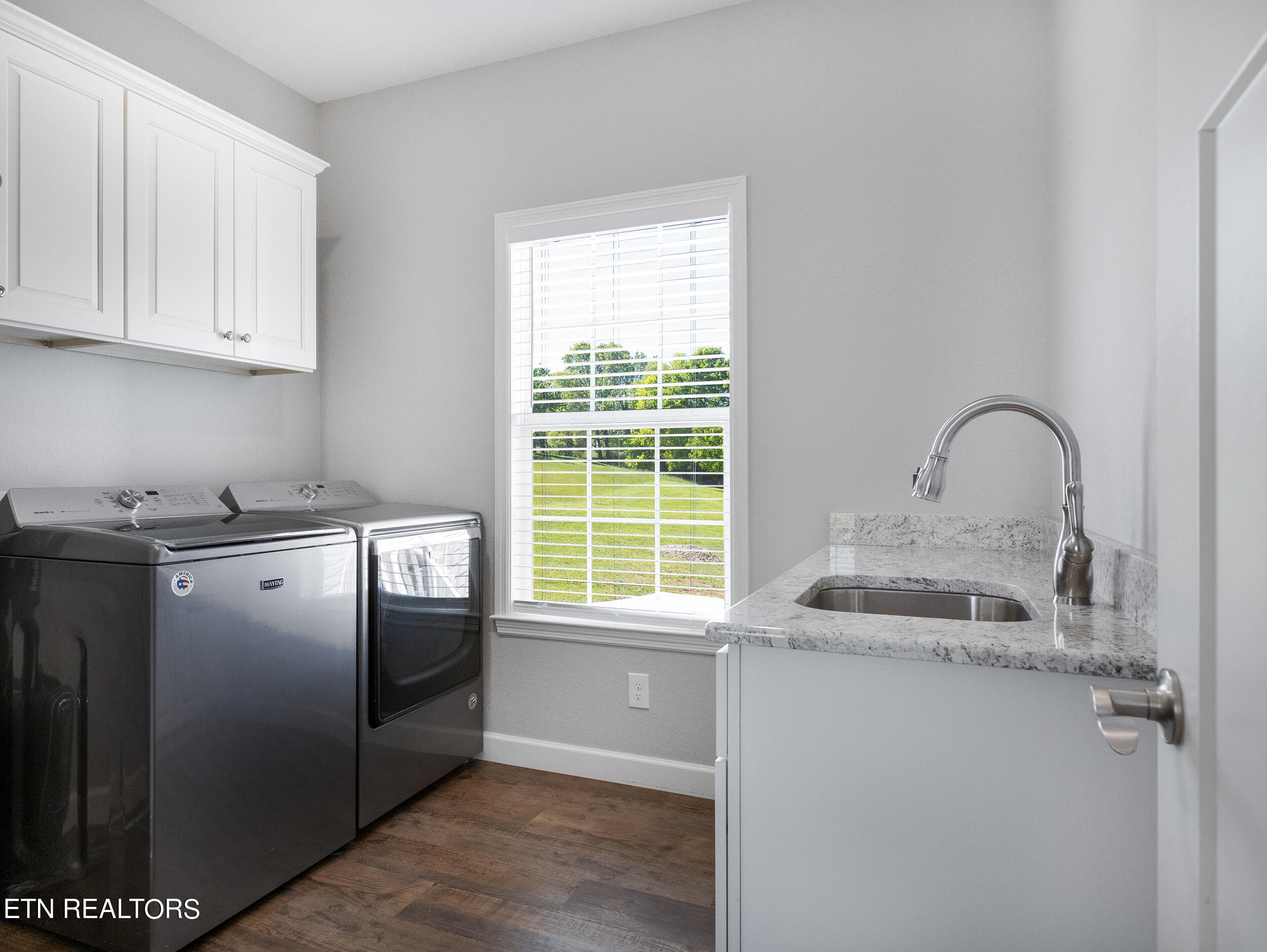 158 Old Hickory Circle Madisonville TN 37354