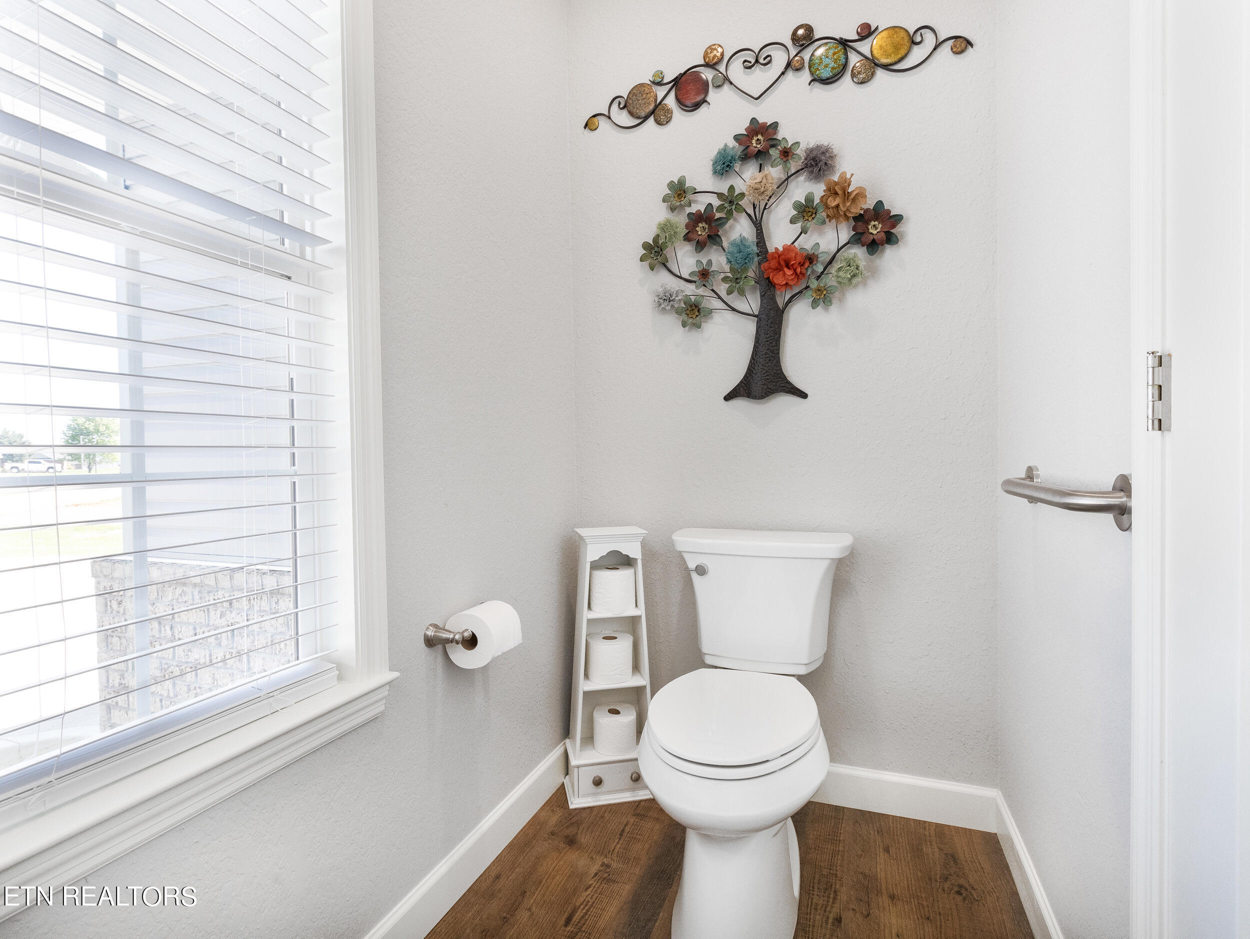 158 Old Hickory Circle Madisonville TN 37354