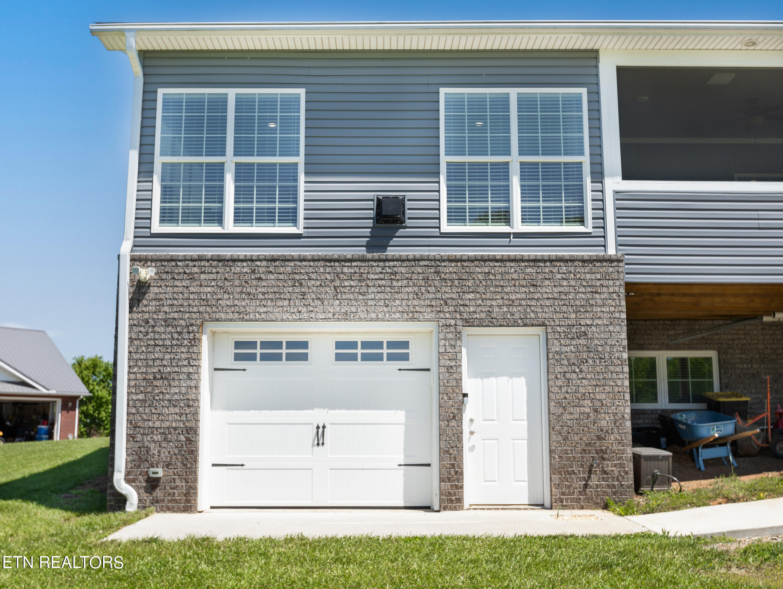 158 Old Hickory Circle Madisonville TN 37354