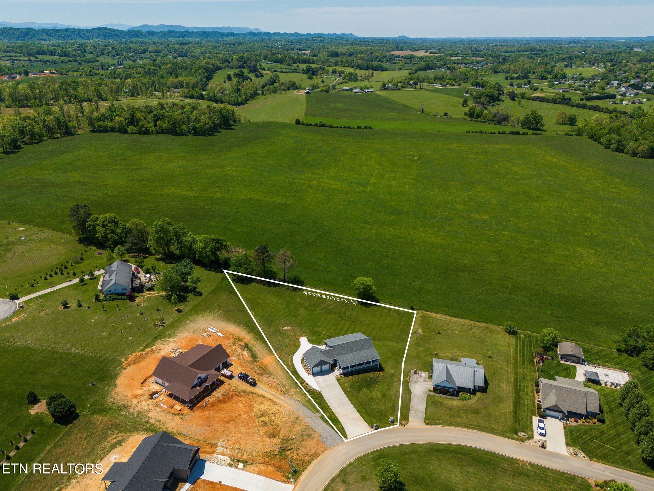 158 Old Hickory Circle Madisonville TN 37354