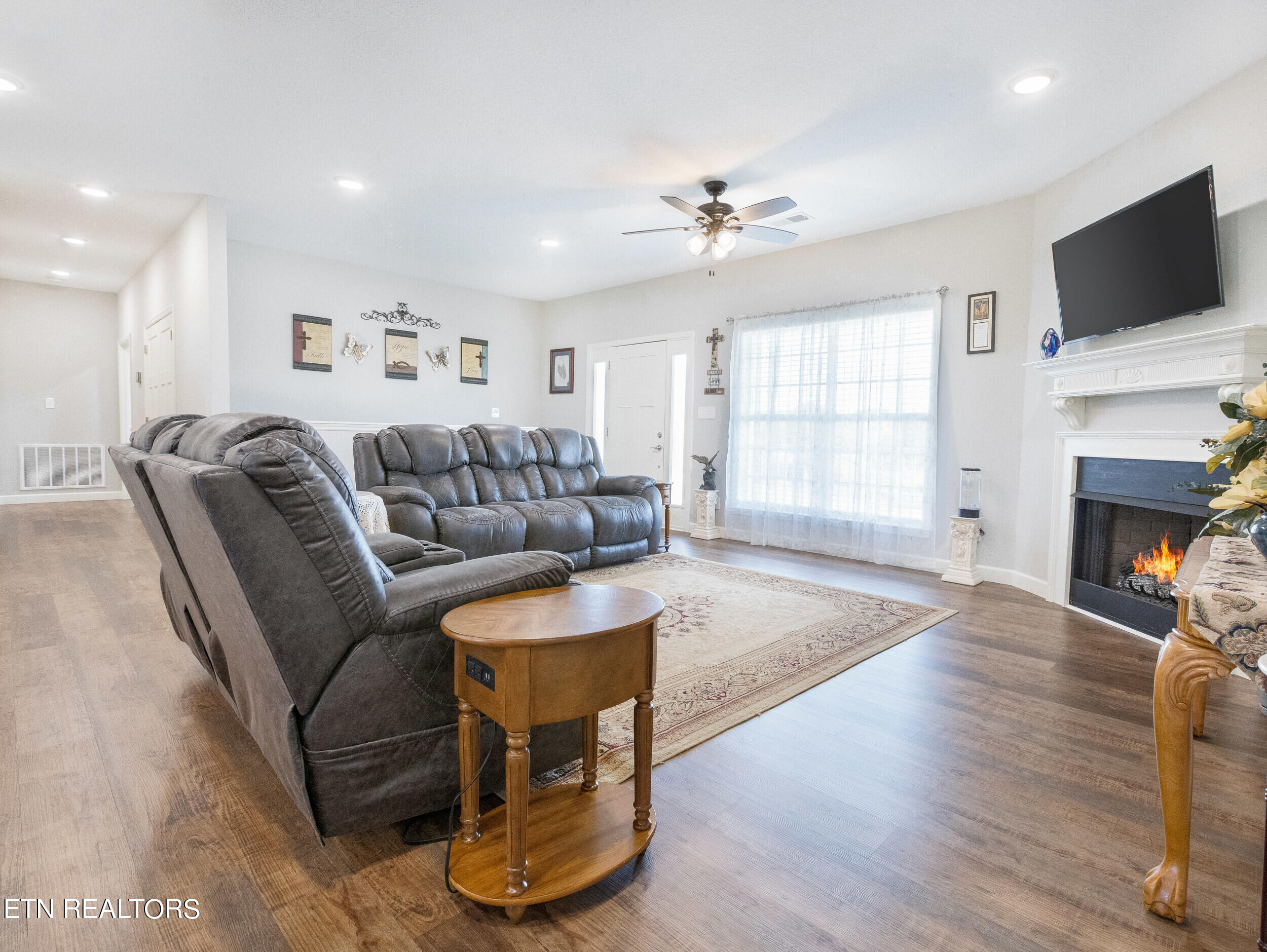 158 Old Hickory Circle Madisonville TN 37354