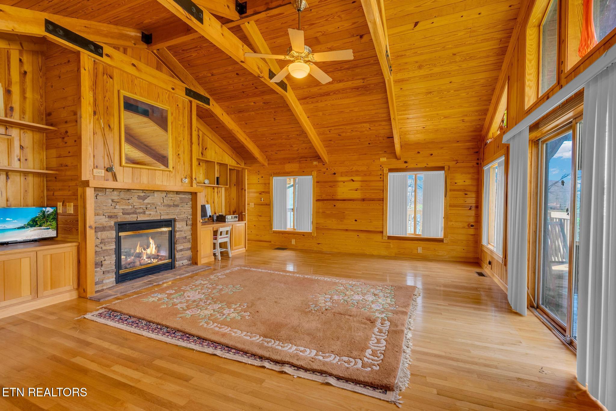 305 Saint George Drive Crossville TN 38558