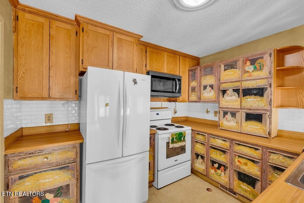 305 Saint George Drive Crossville TN 38558
