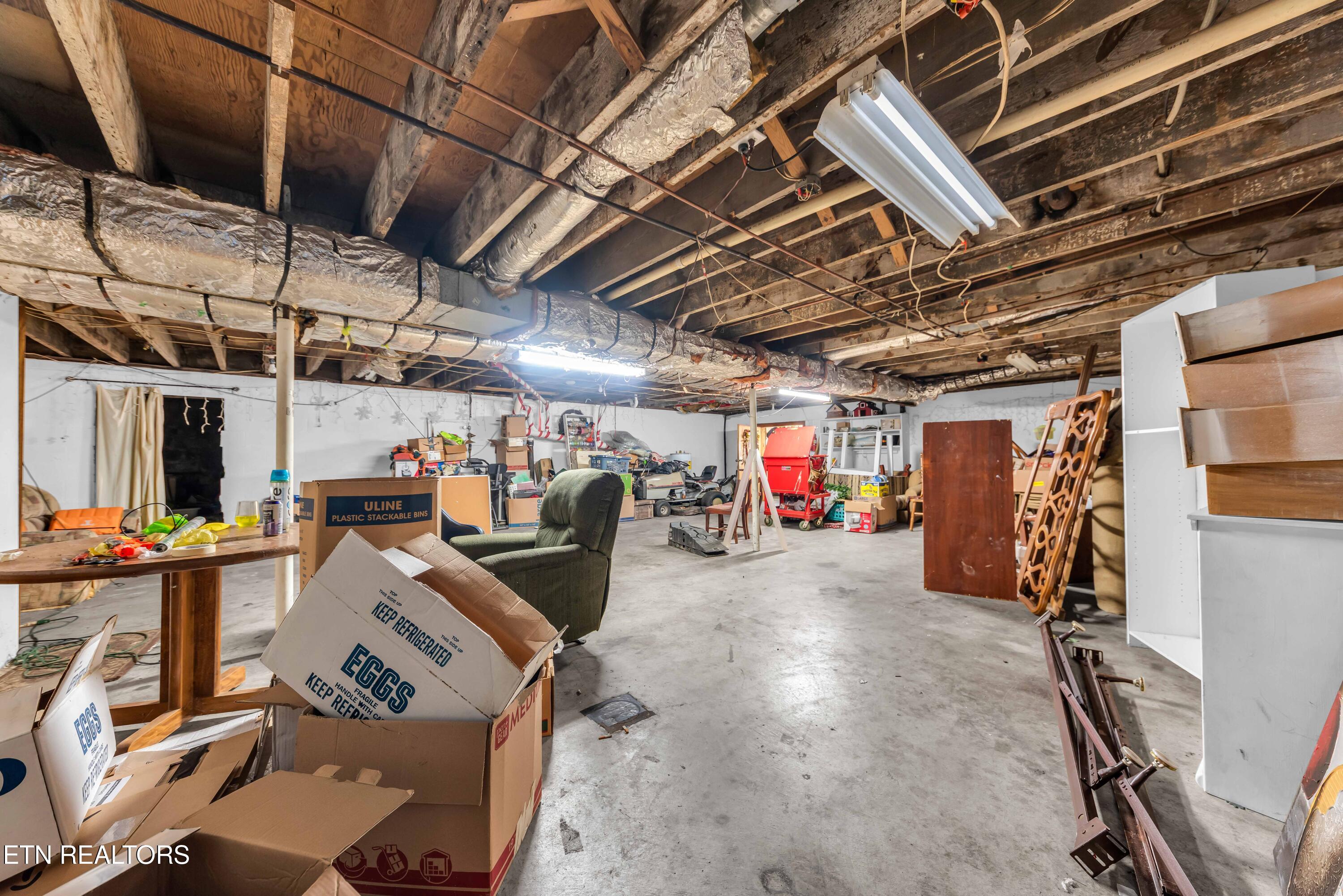 9104 Happy Lane Oak Ridge TN 37830