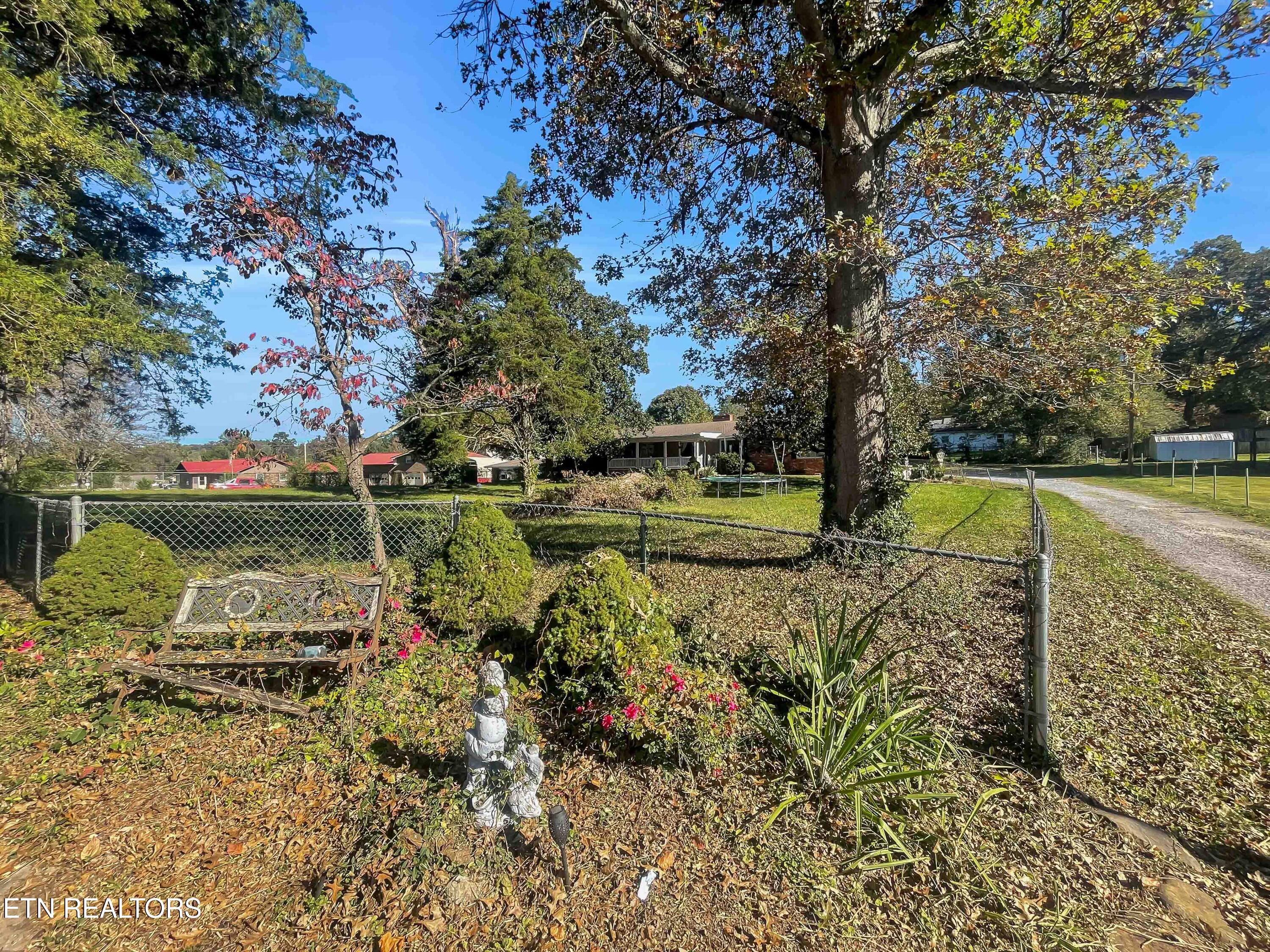 9104 Happy Lane Oak Ridge TN 37830