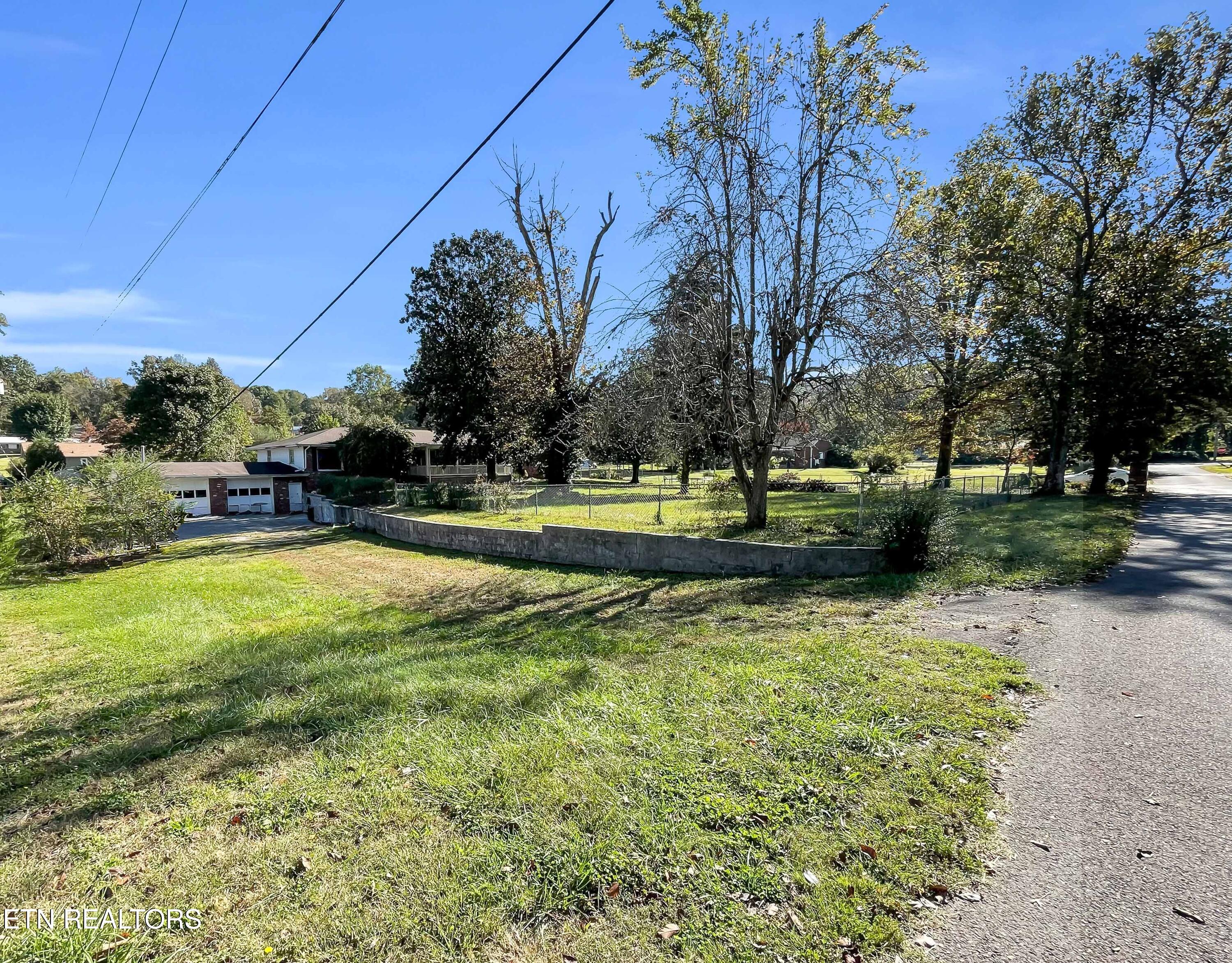 9104 Happy Lane Oak Ridge TN 37830