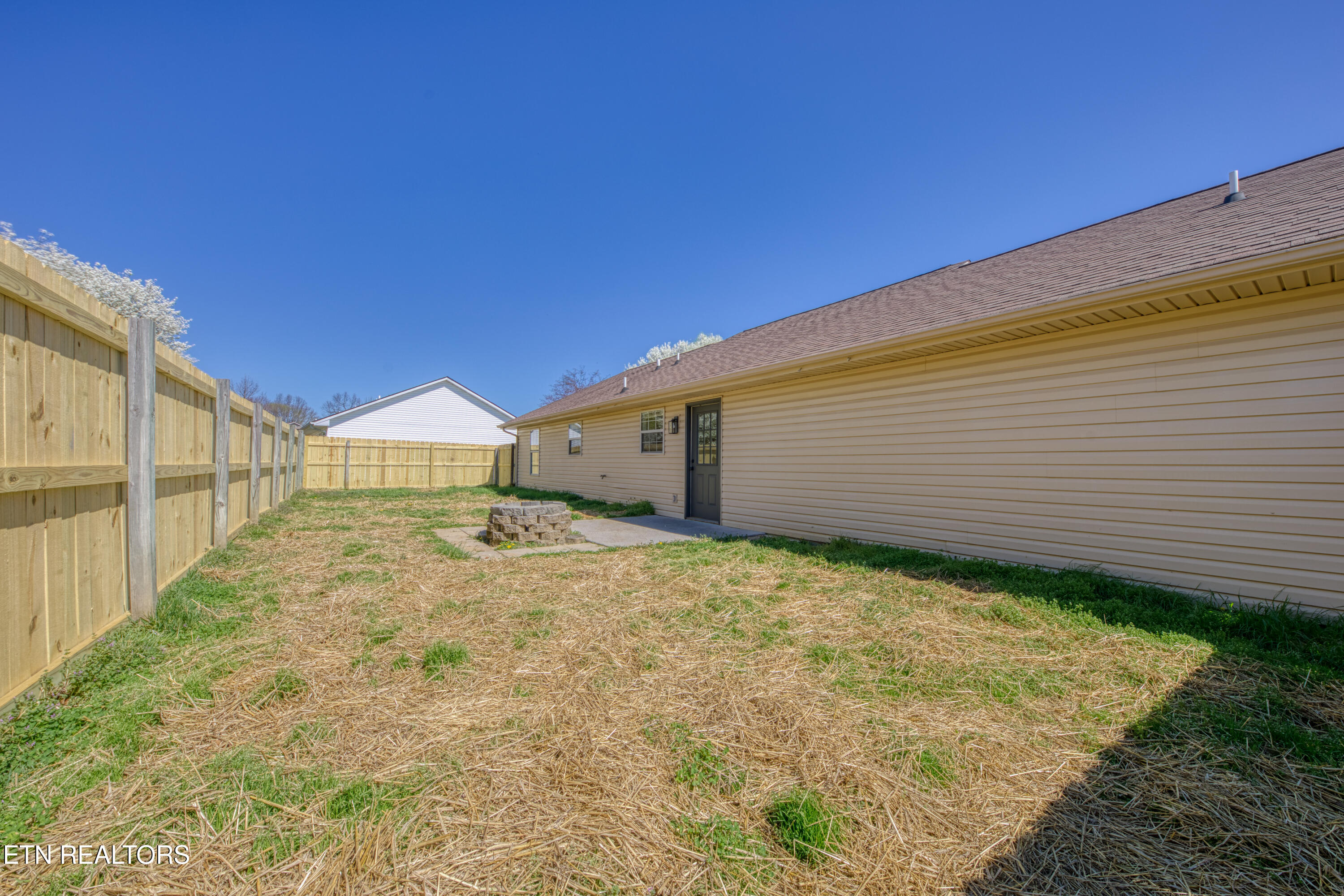 104 Maple Oak Drive Maryville TN 37801