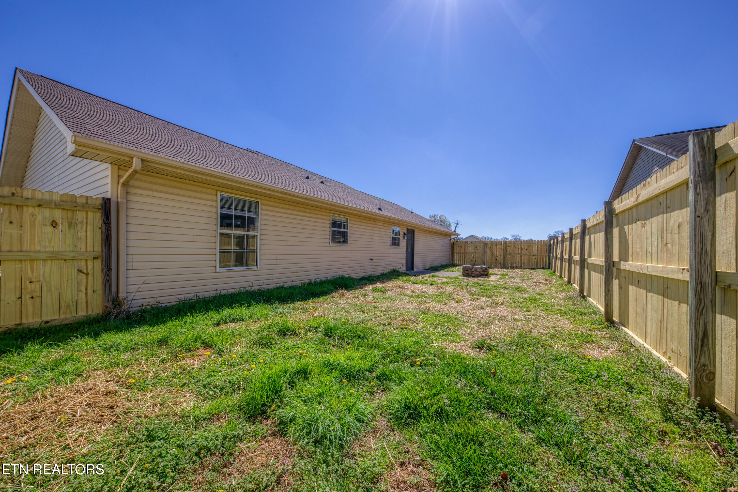 104 Maple Oak Drive Maryville TN 37801