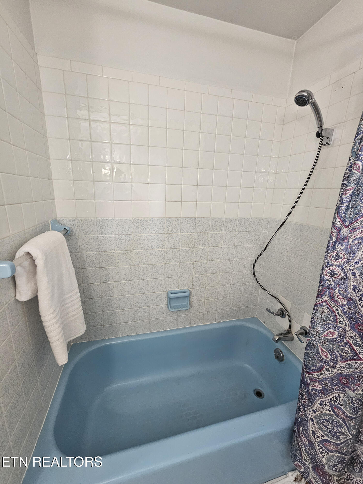 1682 Brookview Drive Dandridge TN 37725