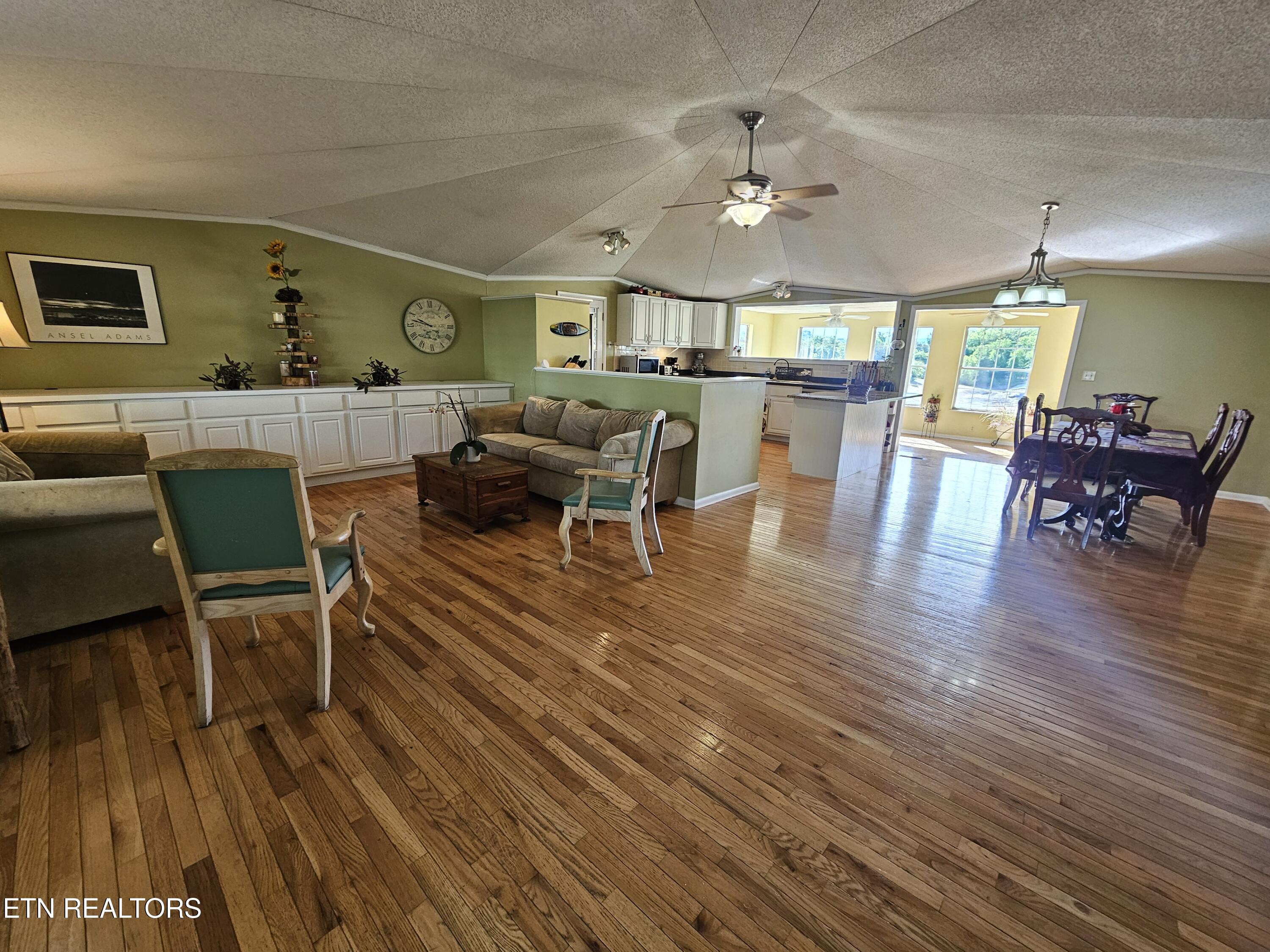 1682 Brookview Drive Dandridge TN 37725