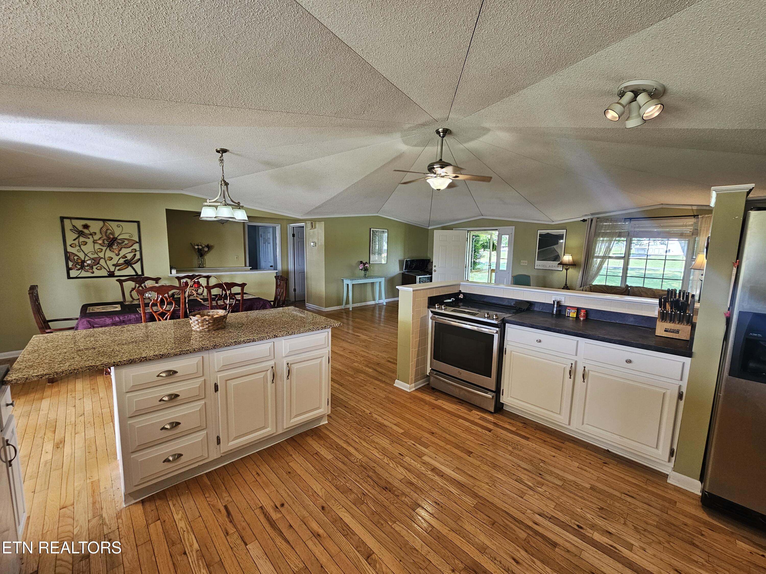 1682 Brookview Drive Dandridge TN 37725