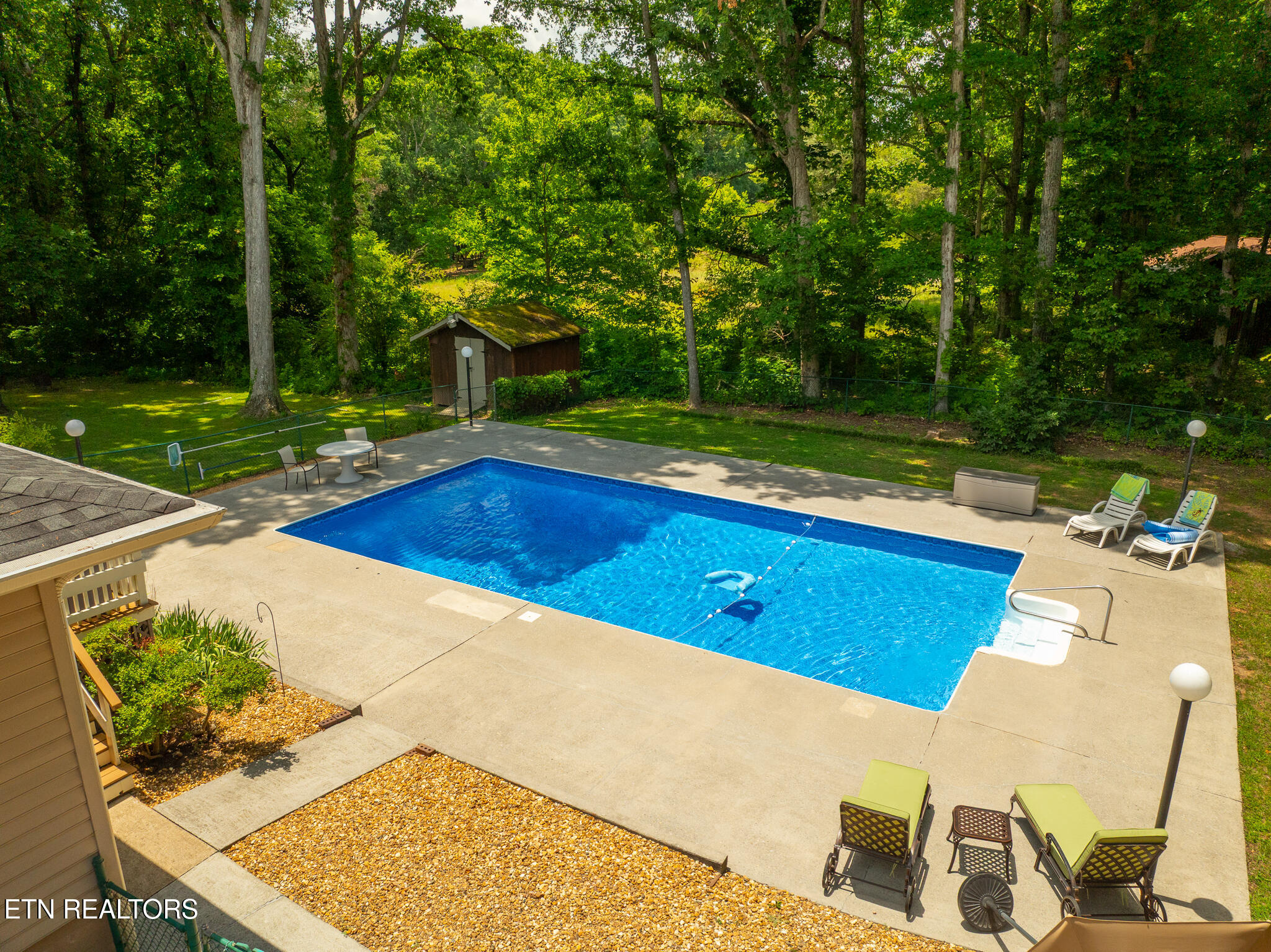 132 County Road 620 Etowah TN 37331
