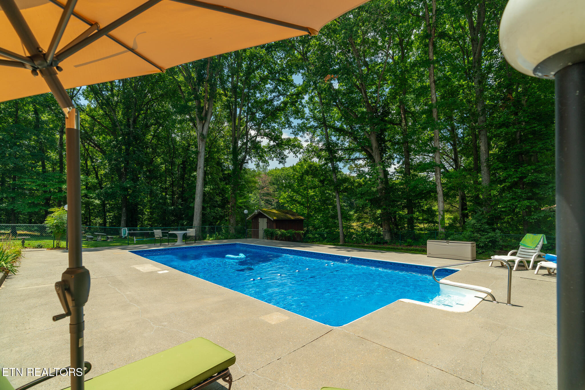 132 County Road 620 Etowah TN 37331