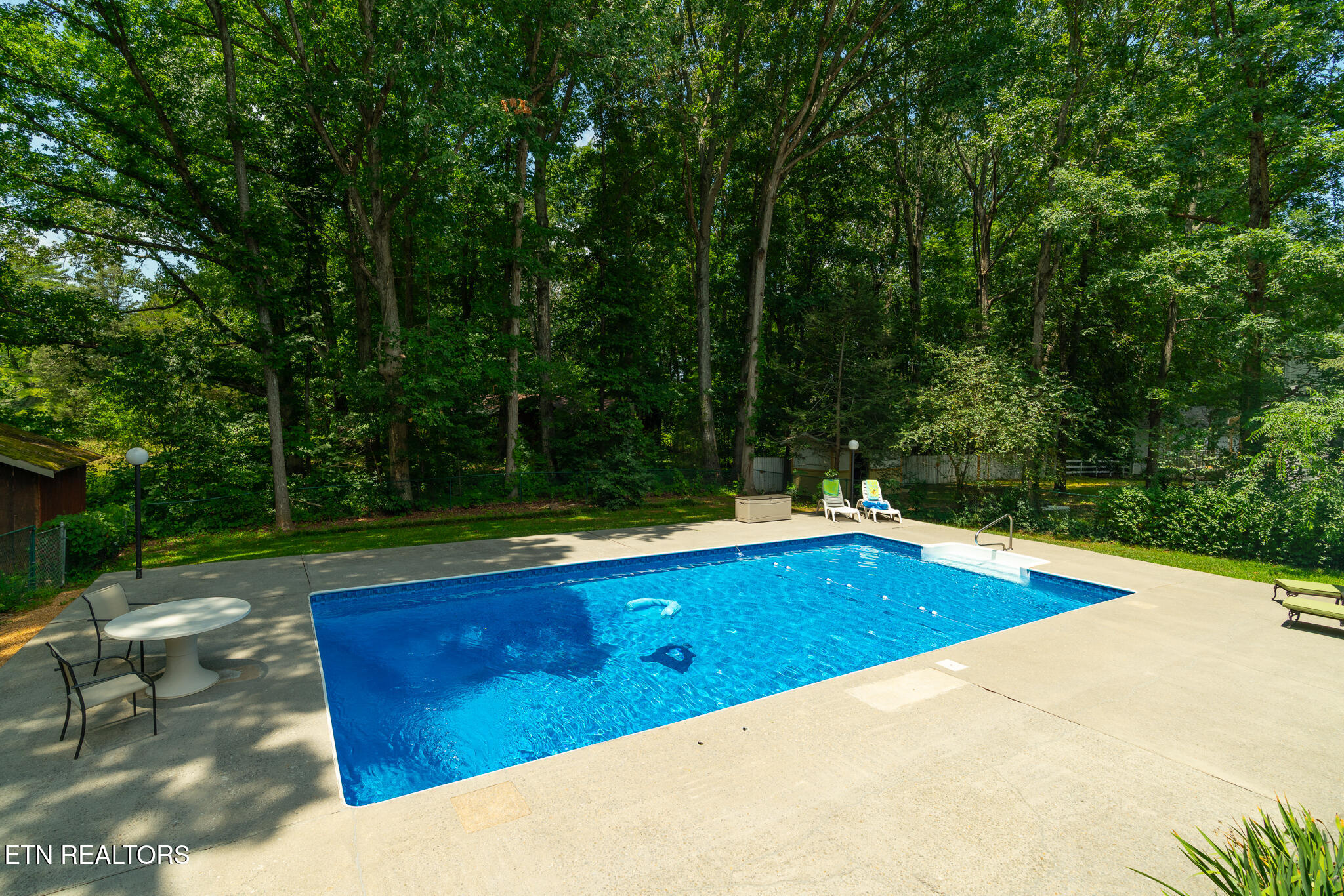 132 County Road 620 Etowah TN 37331