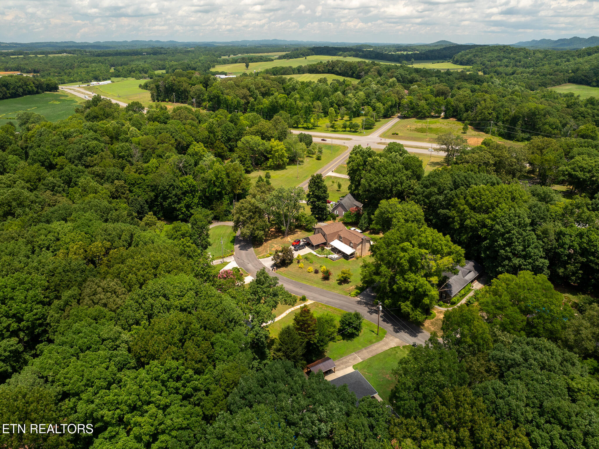 132 County Road 620 Etowah TN 37331