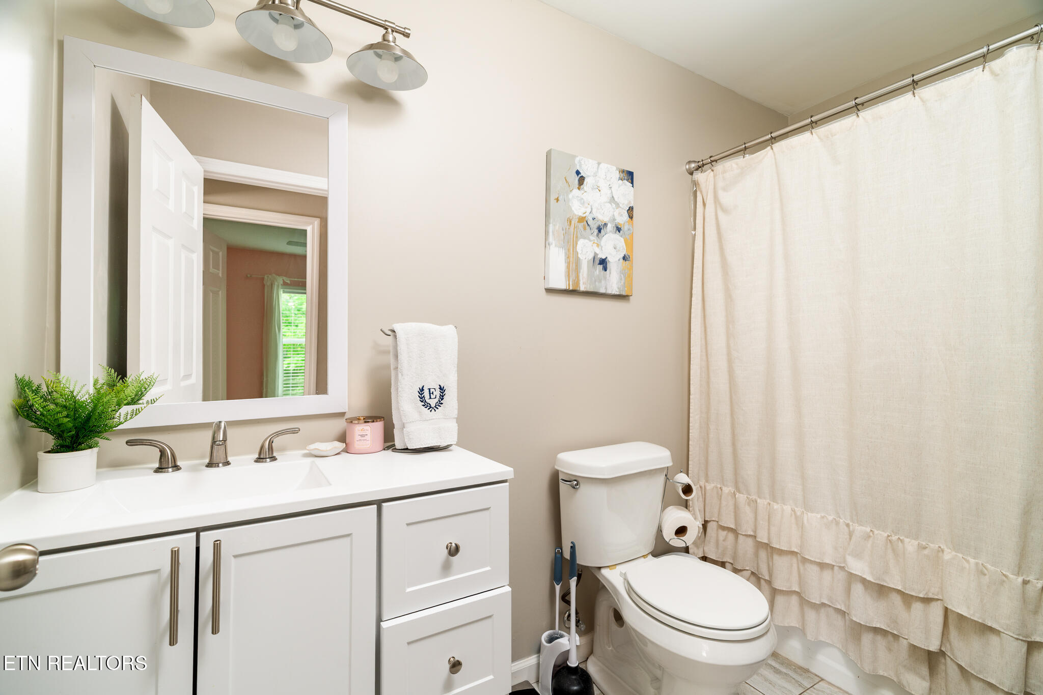 2011 Aster Road Knoxville TN 37918