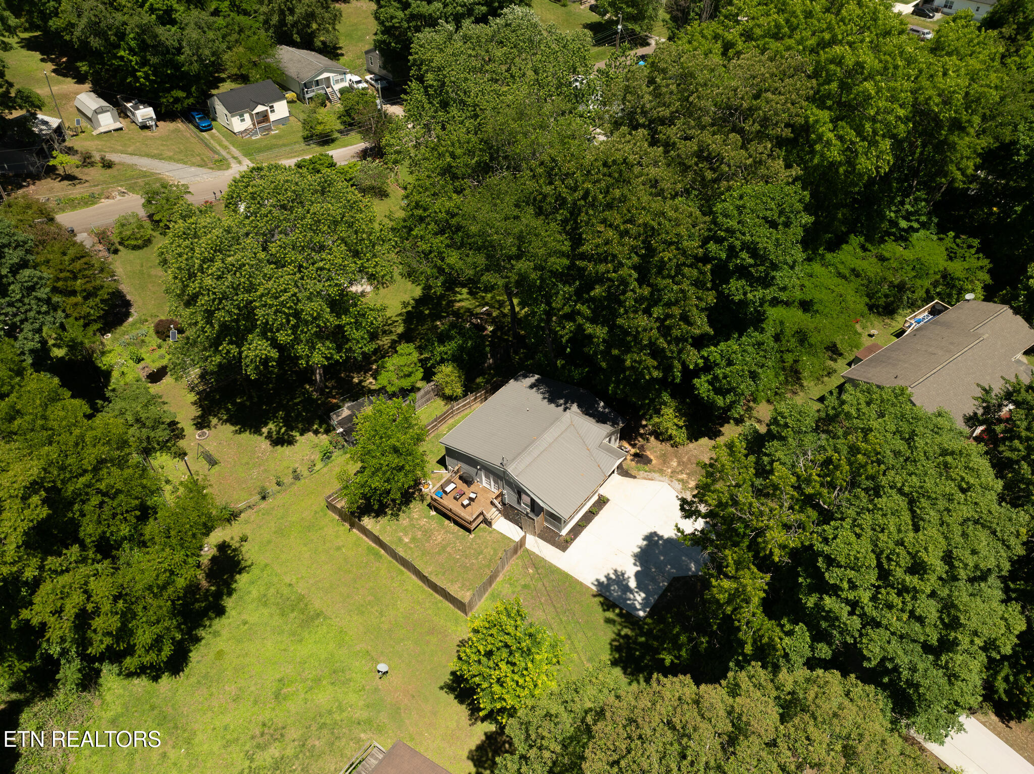 2011 Aster Road Knoxville TN 37918