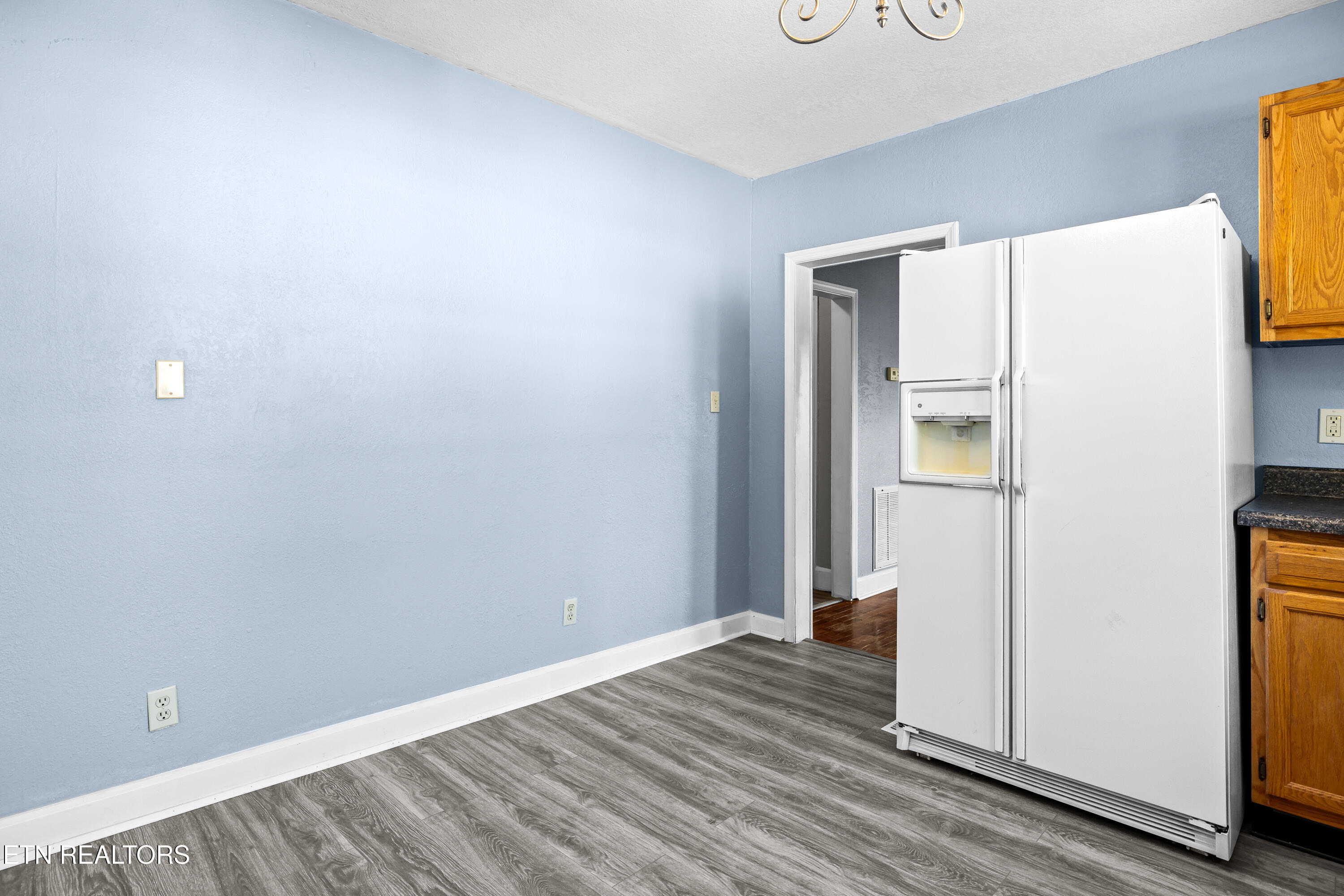 919 Wallace Harris Avenue Maryville TN 37801