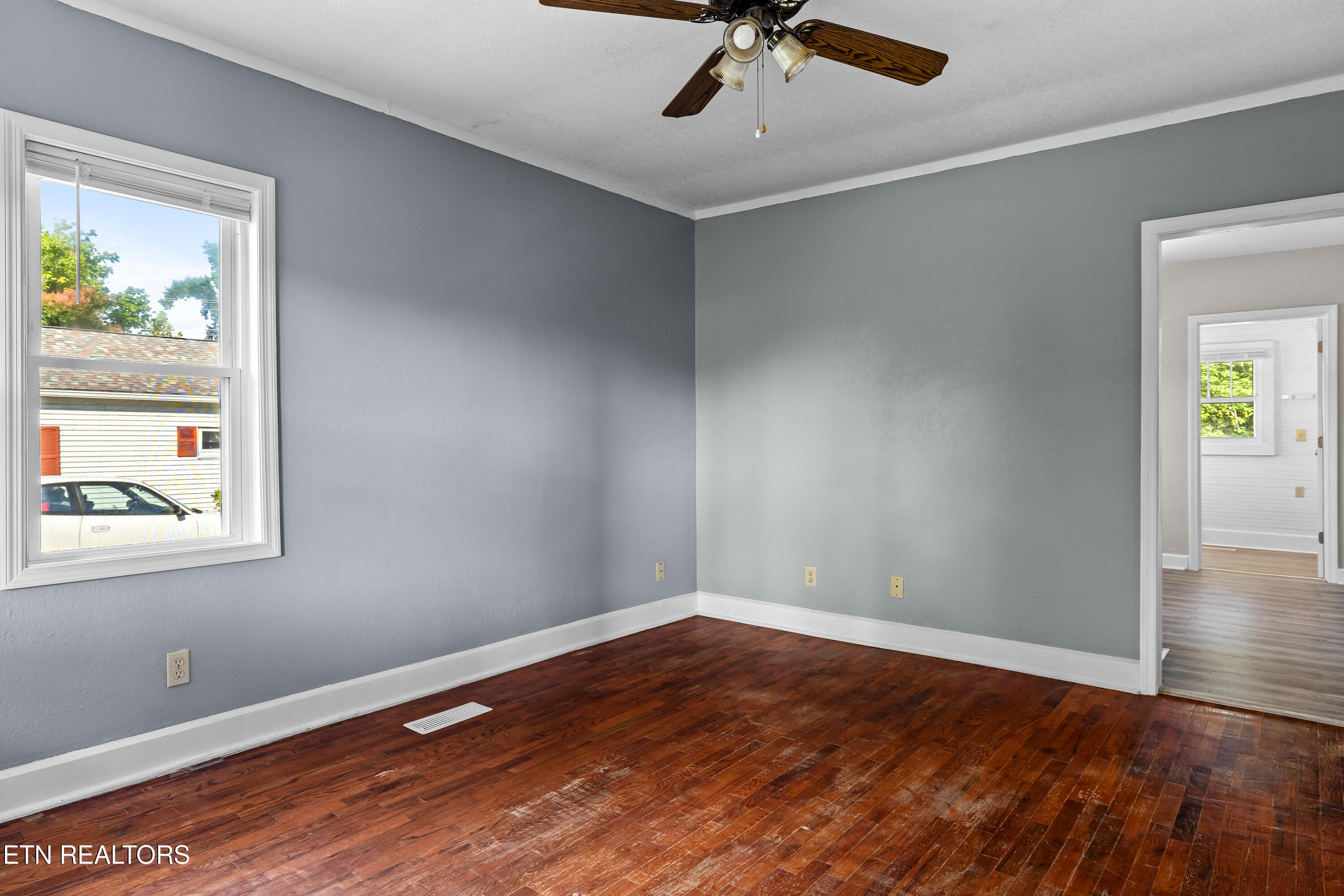 919 Wallace Harris Avenue Maryville TN 37801