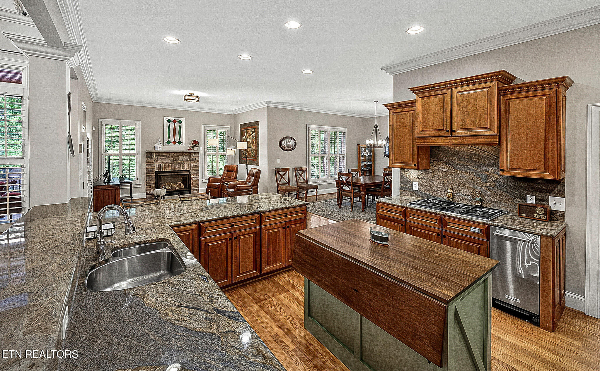 1724 Duncan Woods Lane Knoxville TN 37919