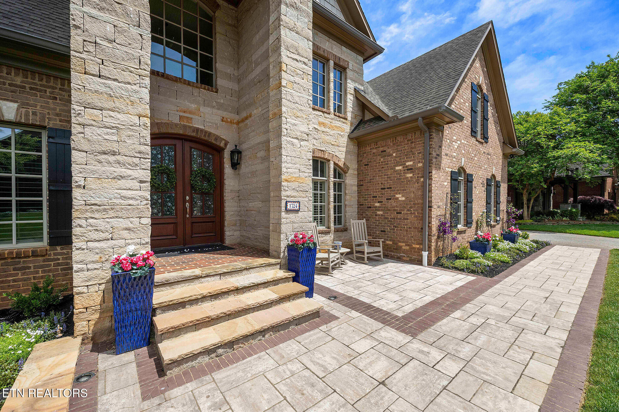 1724 Duncan Woods Lane Knoxville TN 37919