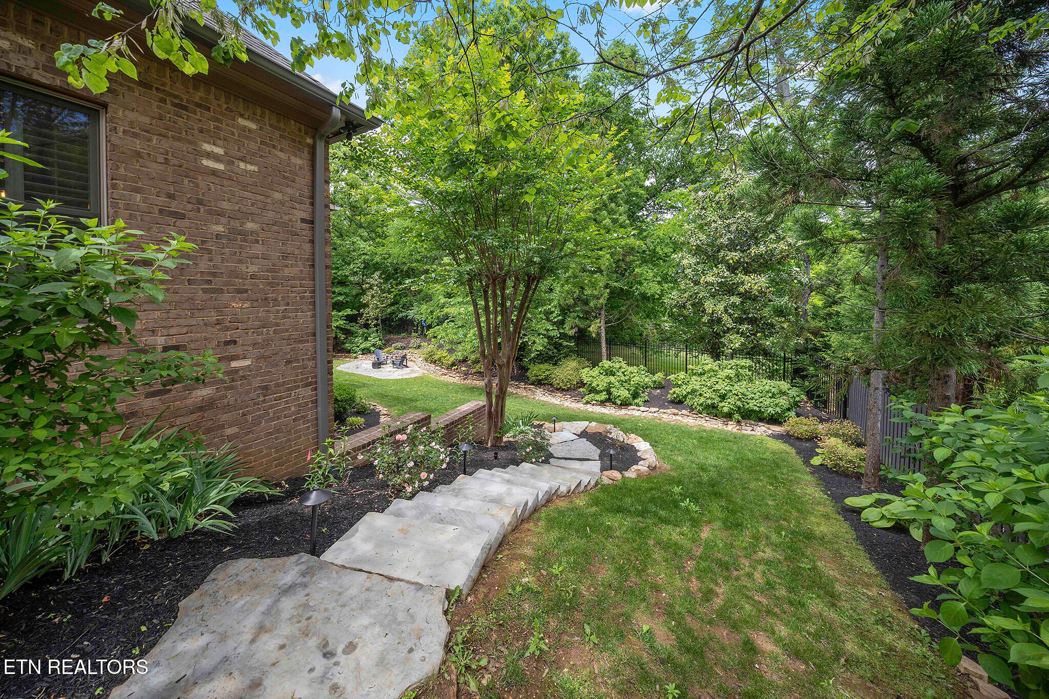 1724 Duncan Woods Lane Knoxville TN 37919