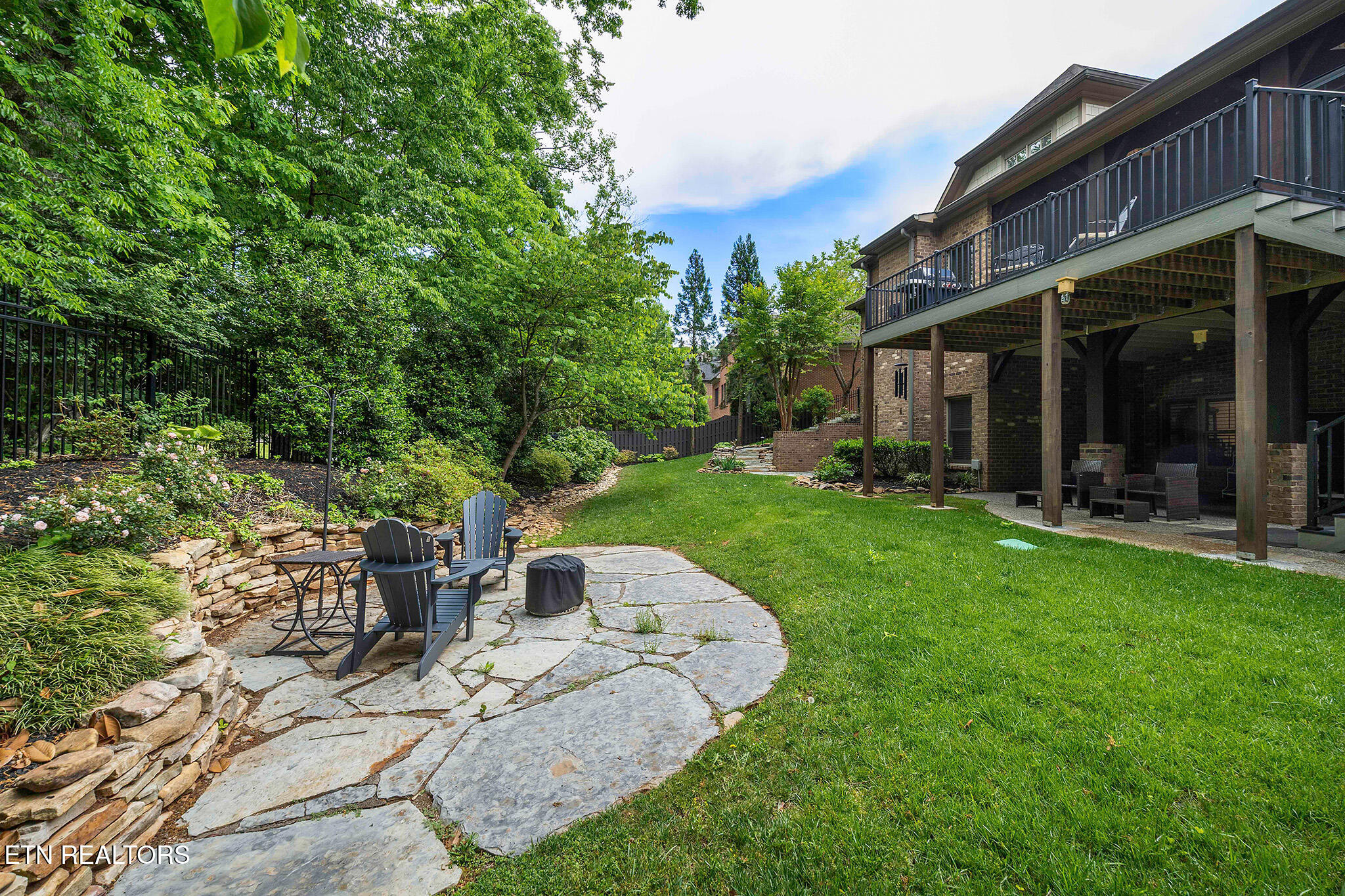 1724 Duncan Woods Lane Knoxville TN 37919