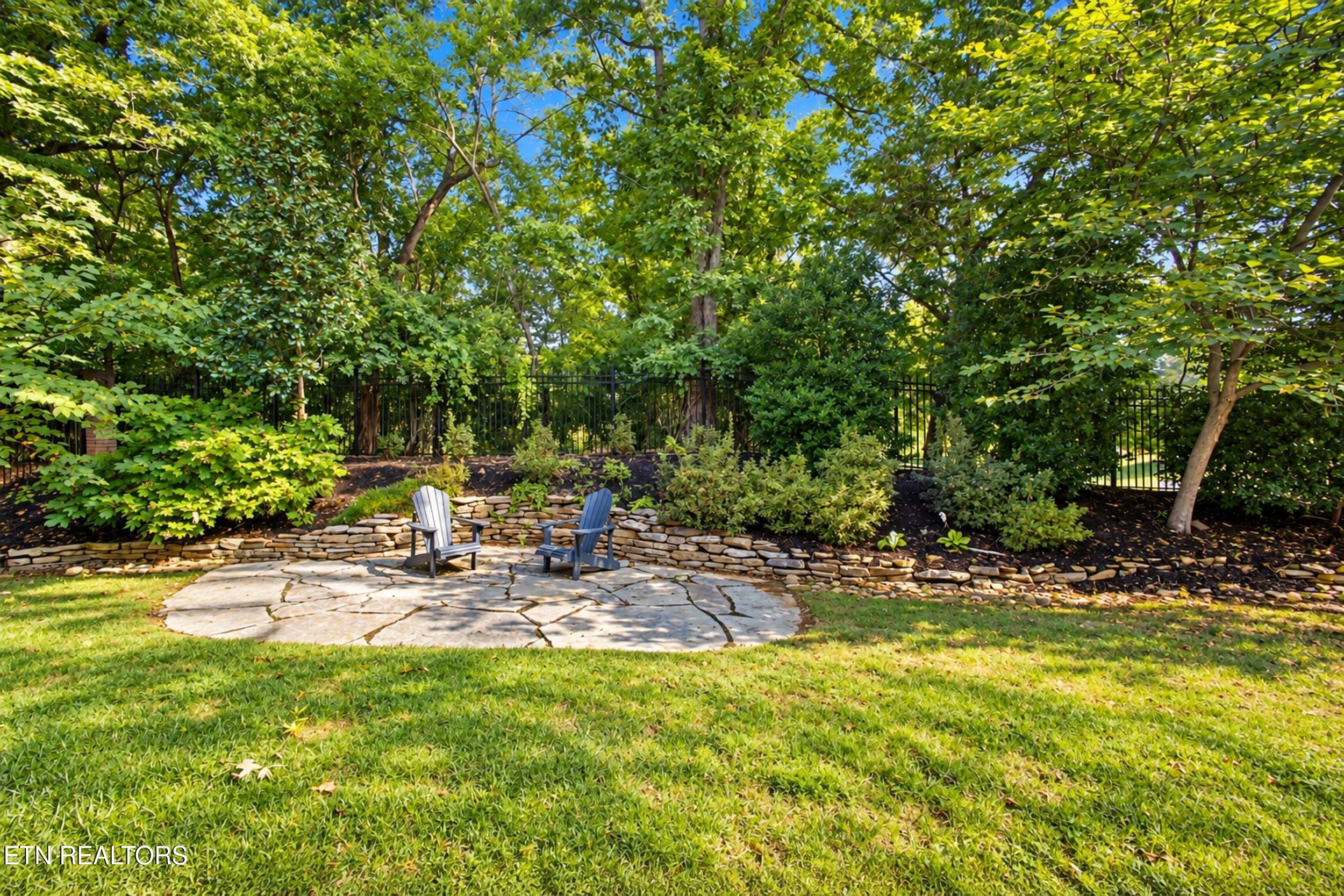 1724 Duncan Woods Lane Knoxville TN 37919