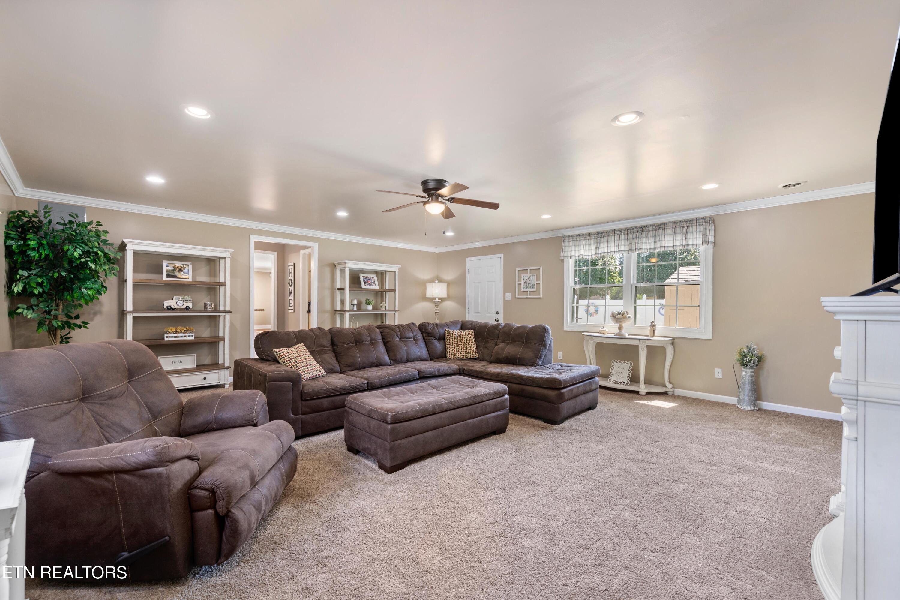 120 Magnolia Lane Jacksboro TN 37757