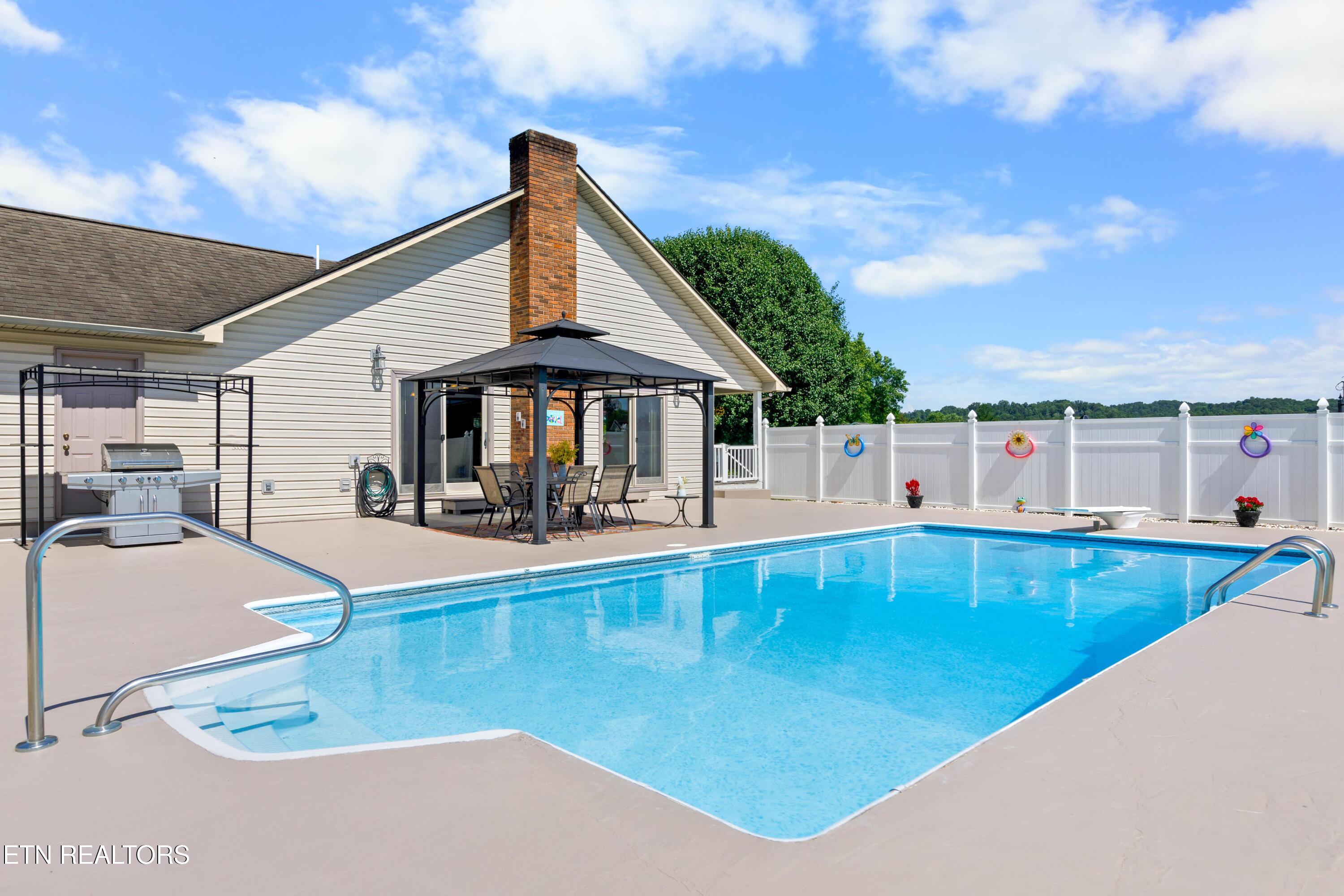 120 Magnolia Lane Jacksboro TN 37757