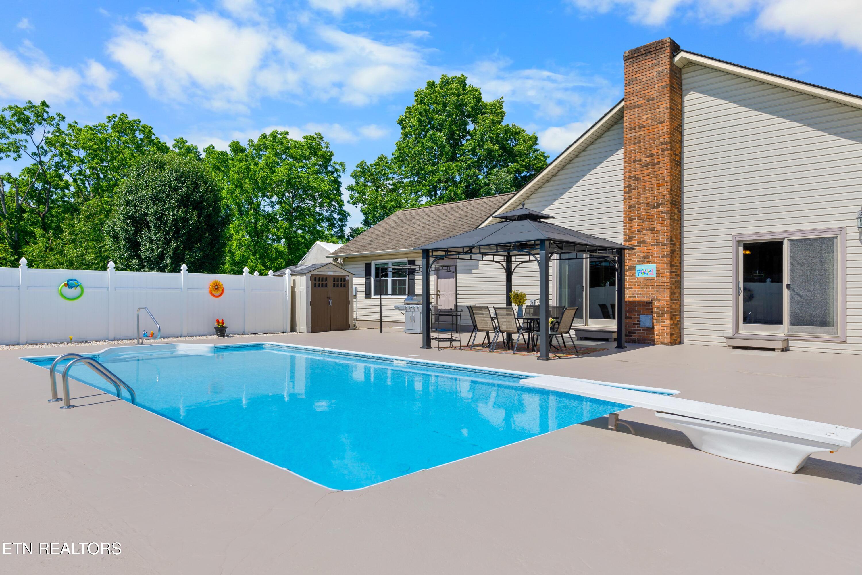 120 Magnolia Lane Jacksboro TN 37757