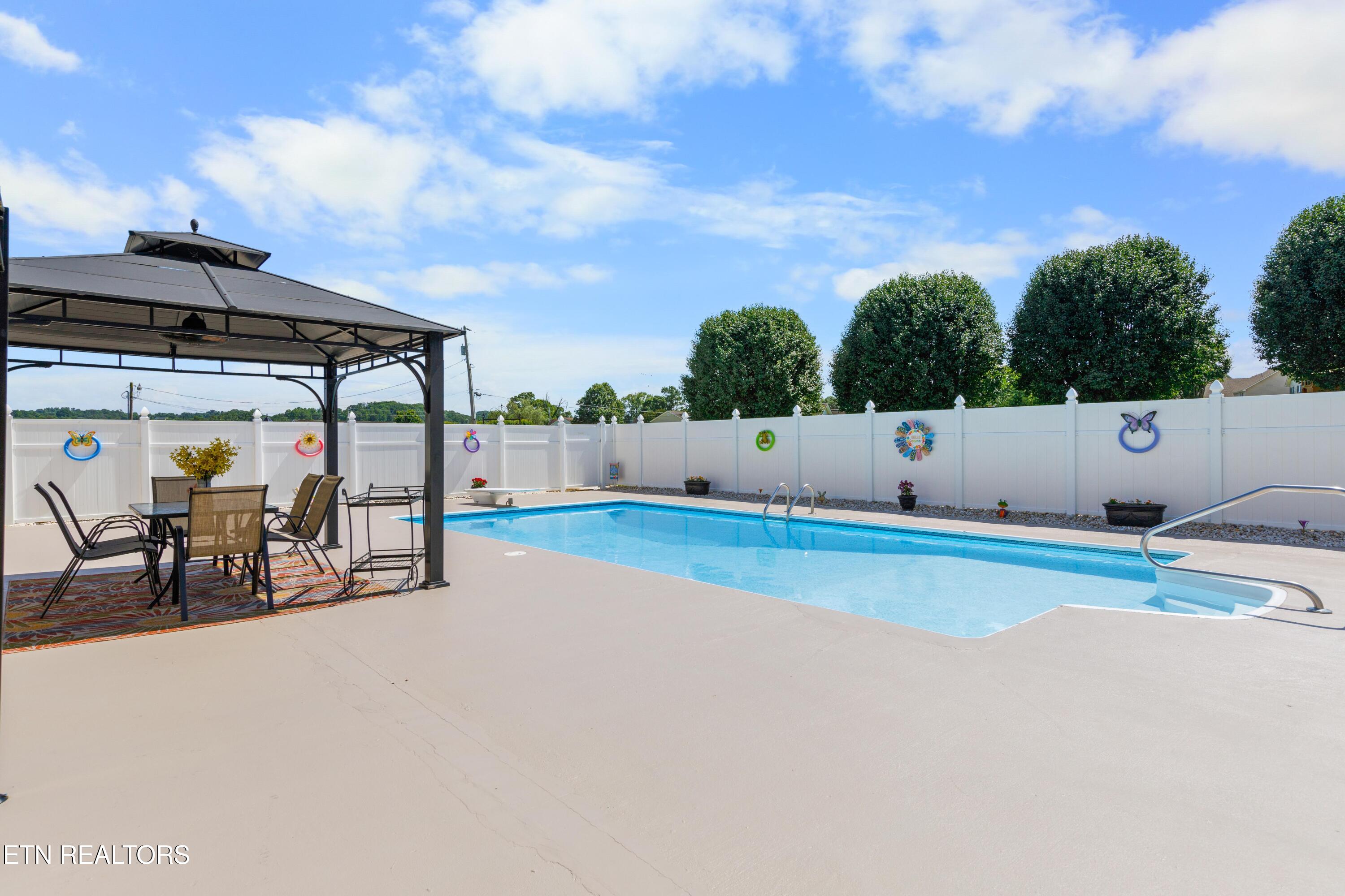 120 Magnolia Lane Jacksboro TN 37757