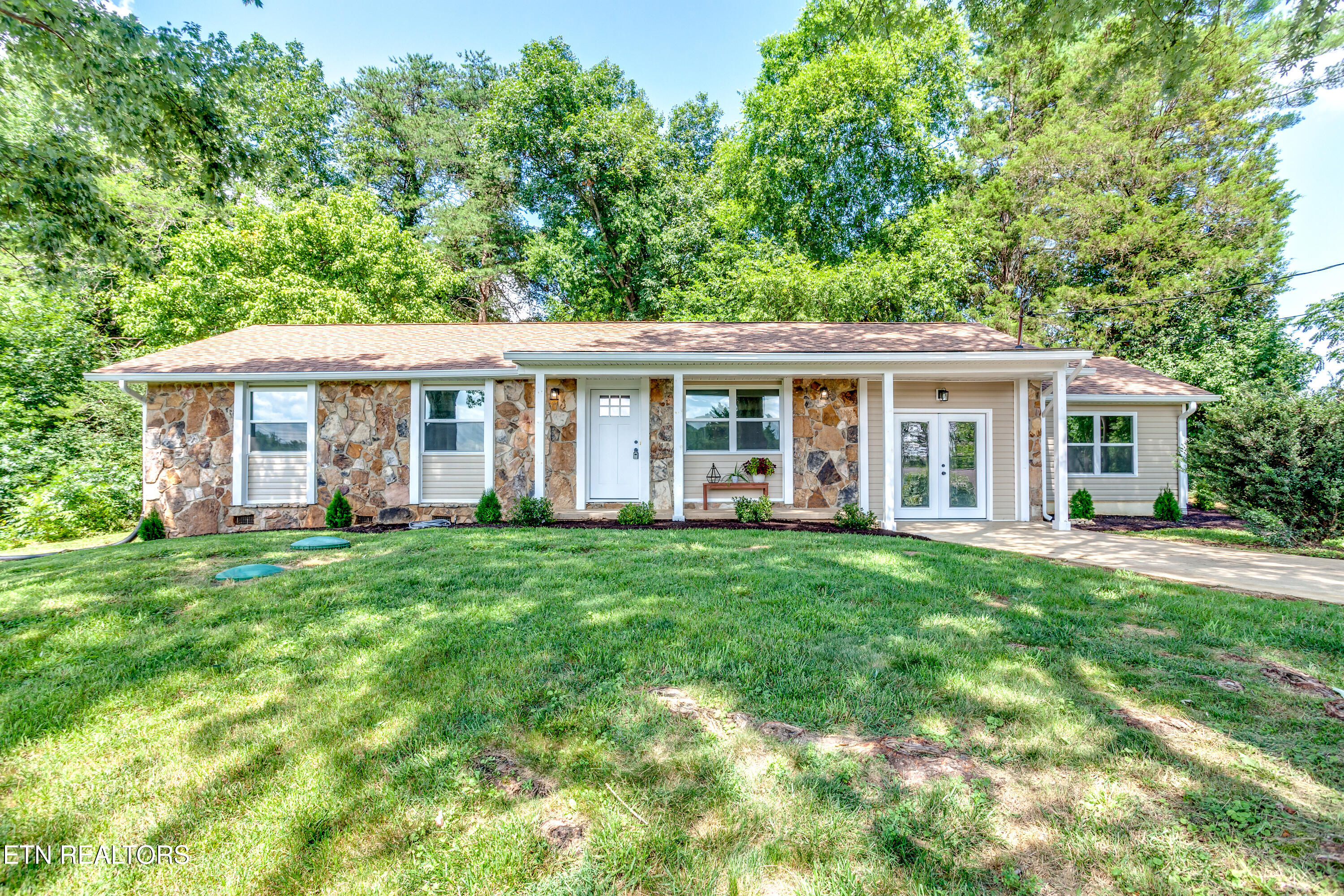 8224 Tumbleweed Trail Knoxville TN 37920