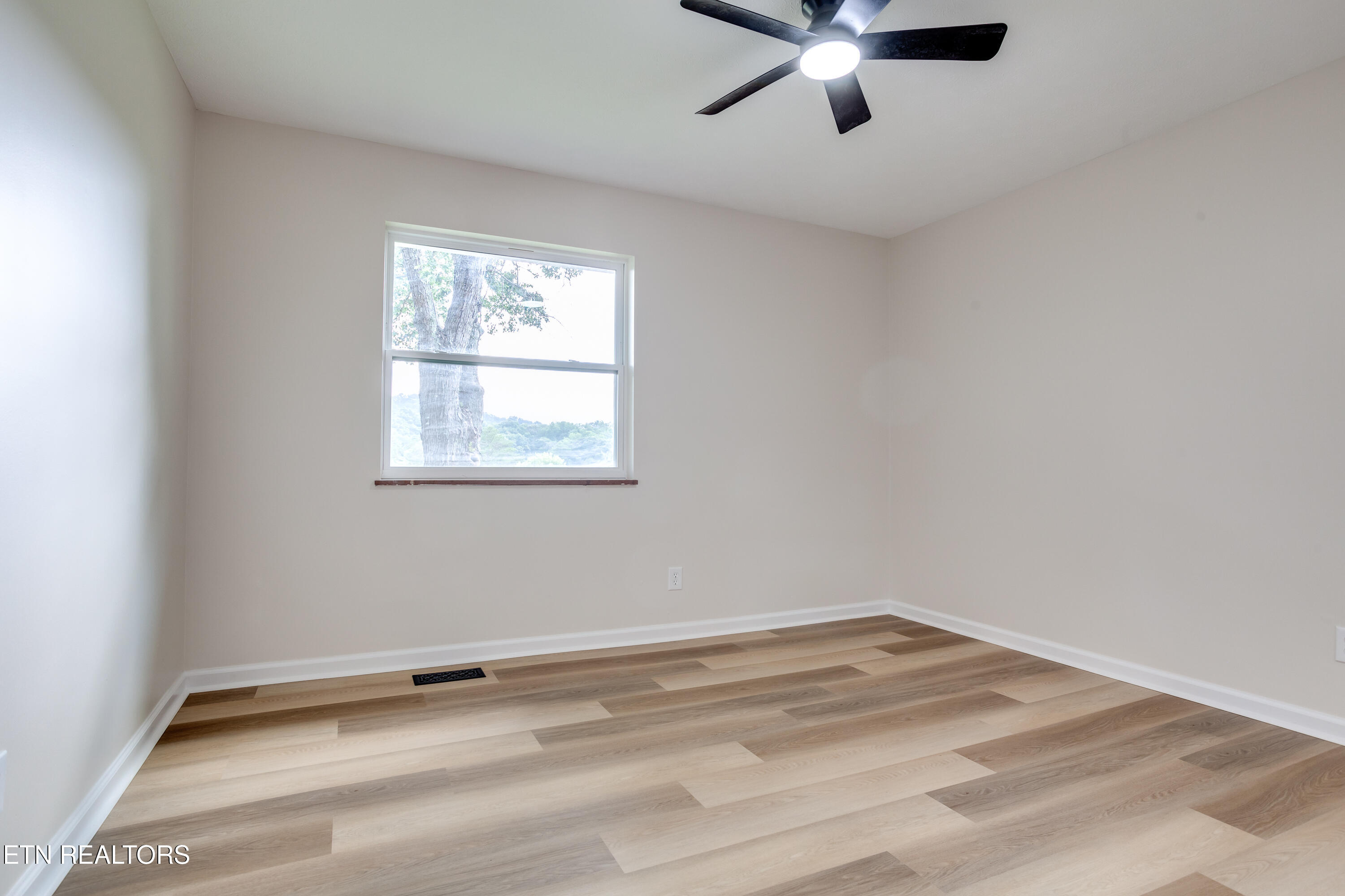 8224 Tumbleweed Trail Knoxville TN 37920