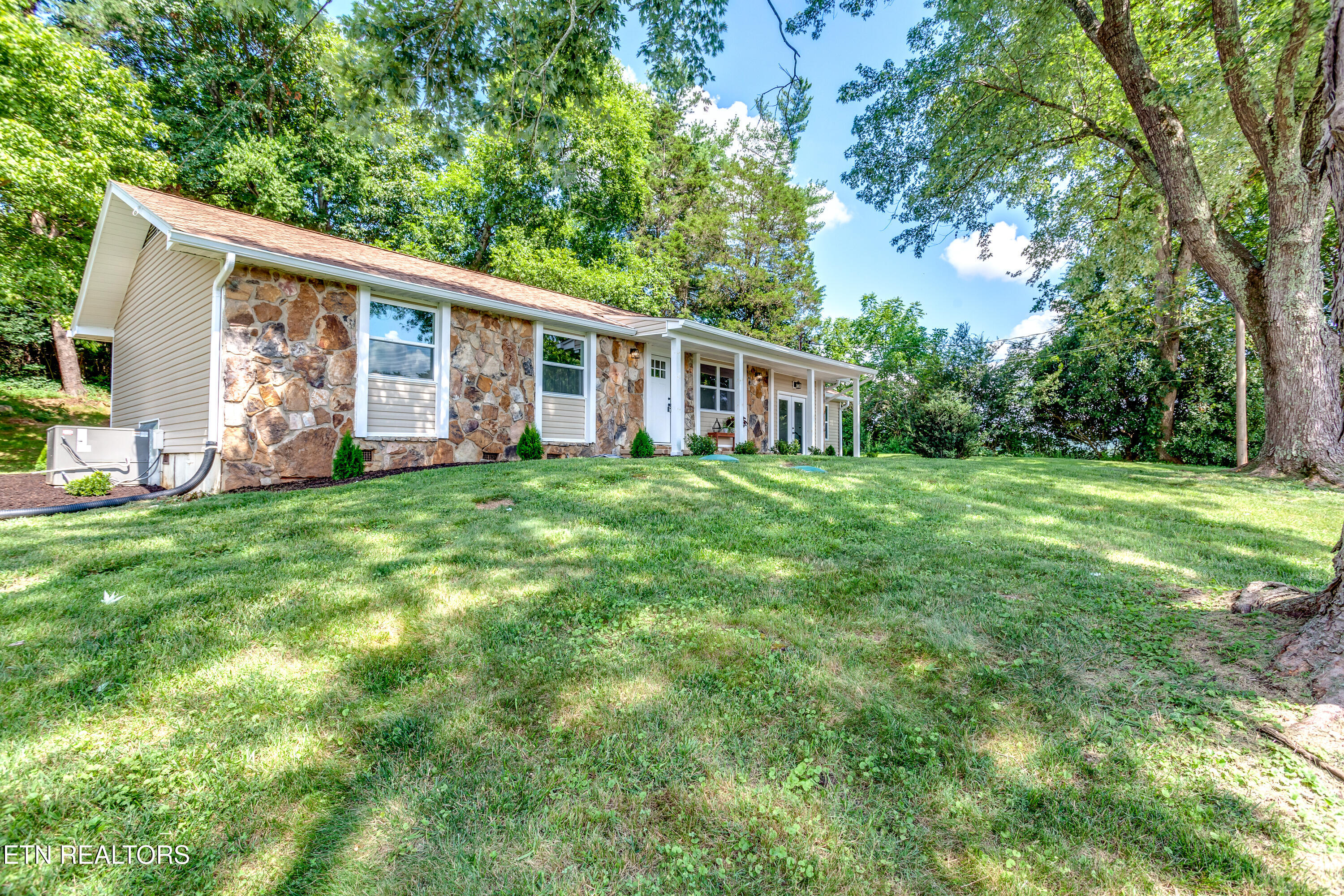 8224 Tumbleweed Trail Knoxville TN 37920